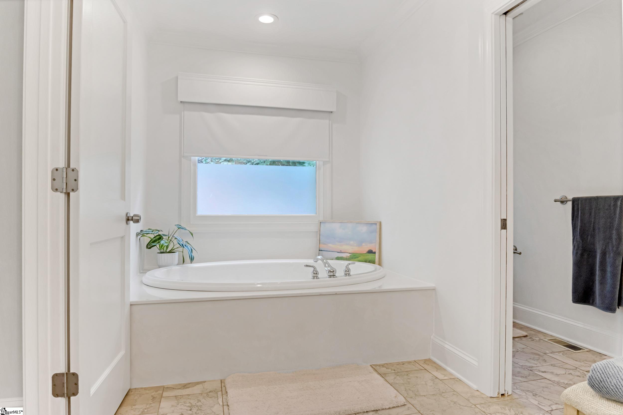 23 Buist Avenue Property Photo 21