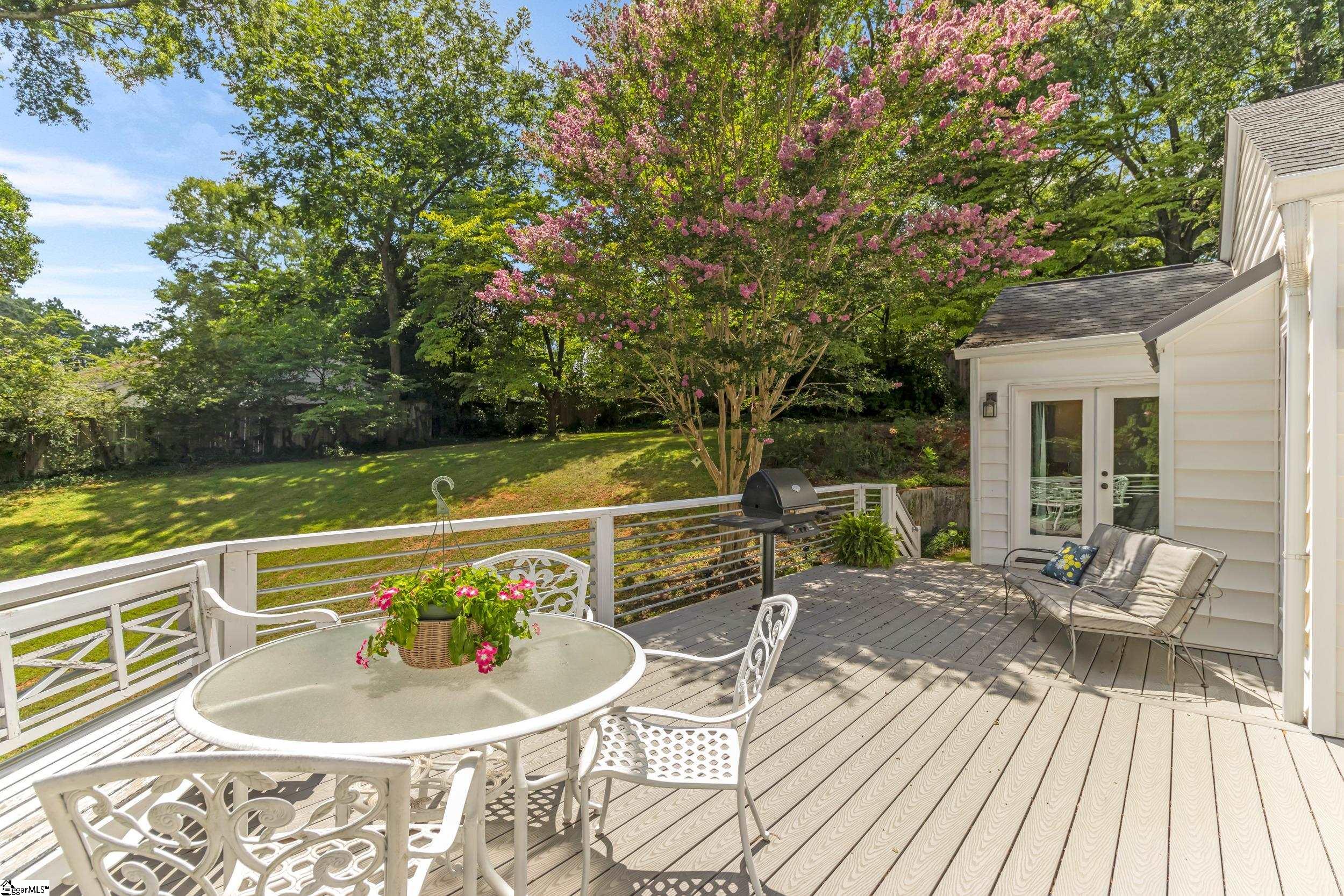 23 Buist Avenue Property Photo 33