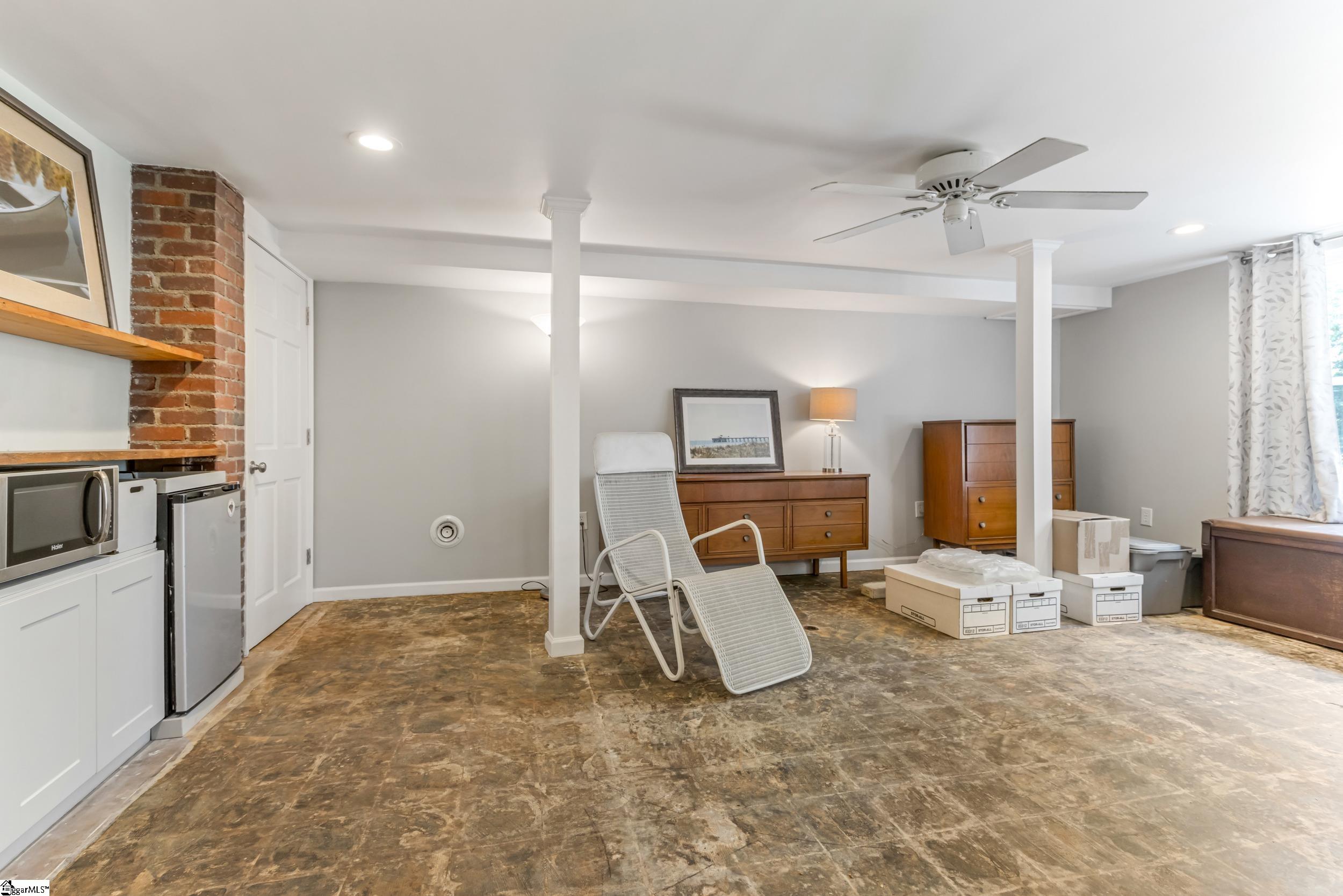 23 Buist Avenue Property Photo 39