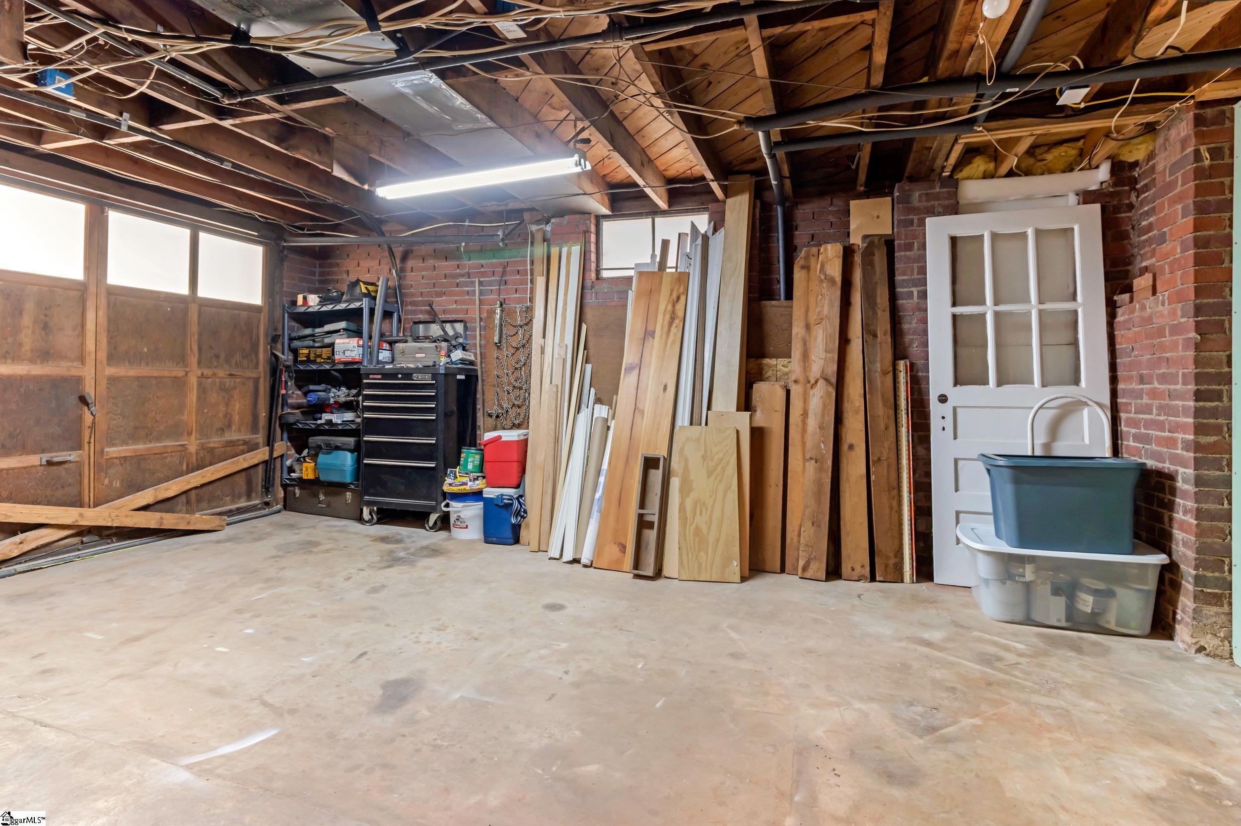 23 Buist Avenue Property Photo 41