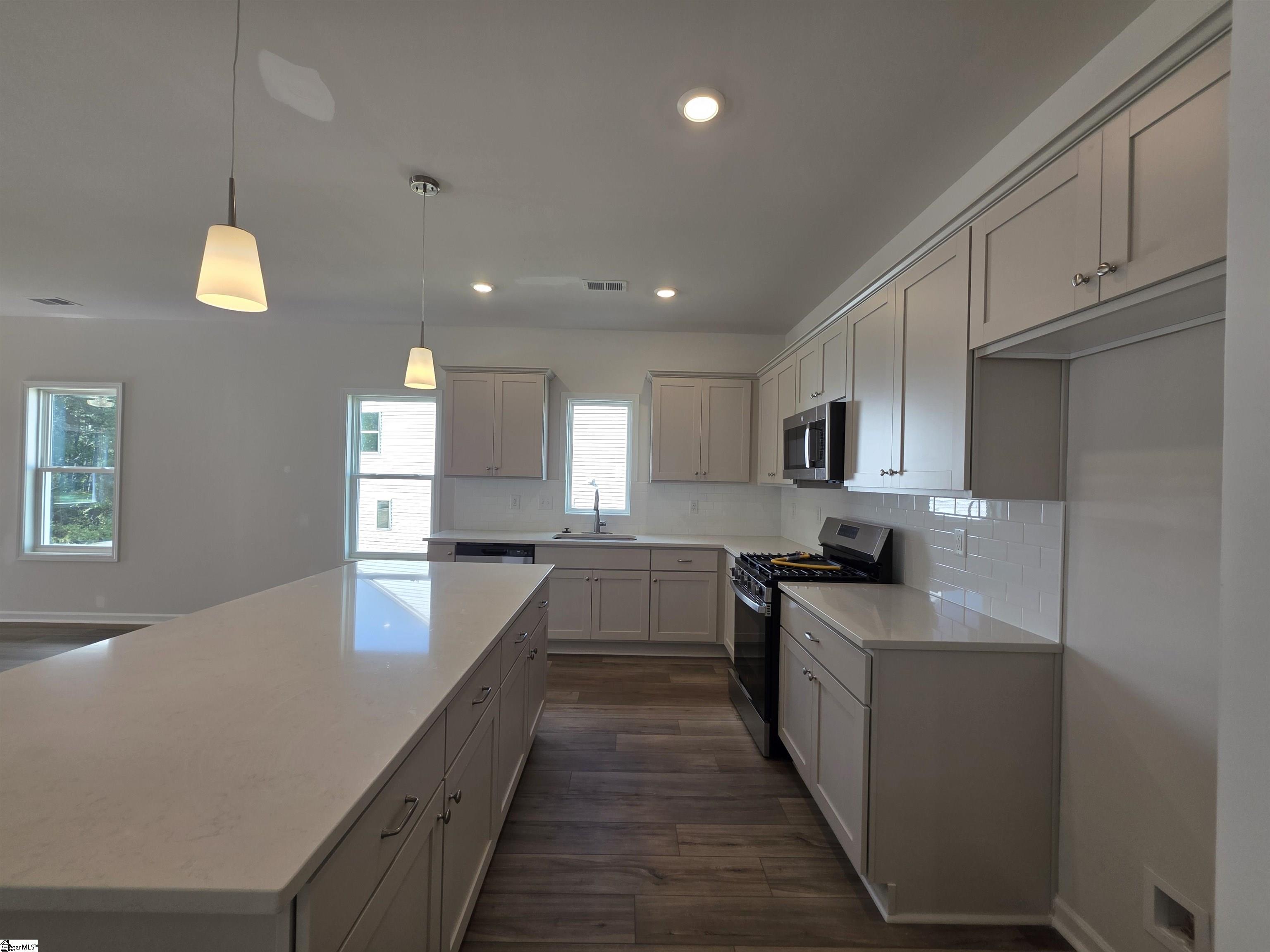 459 Dodger Avenue Property Photo 9
