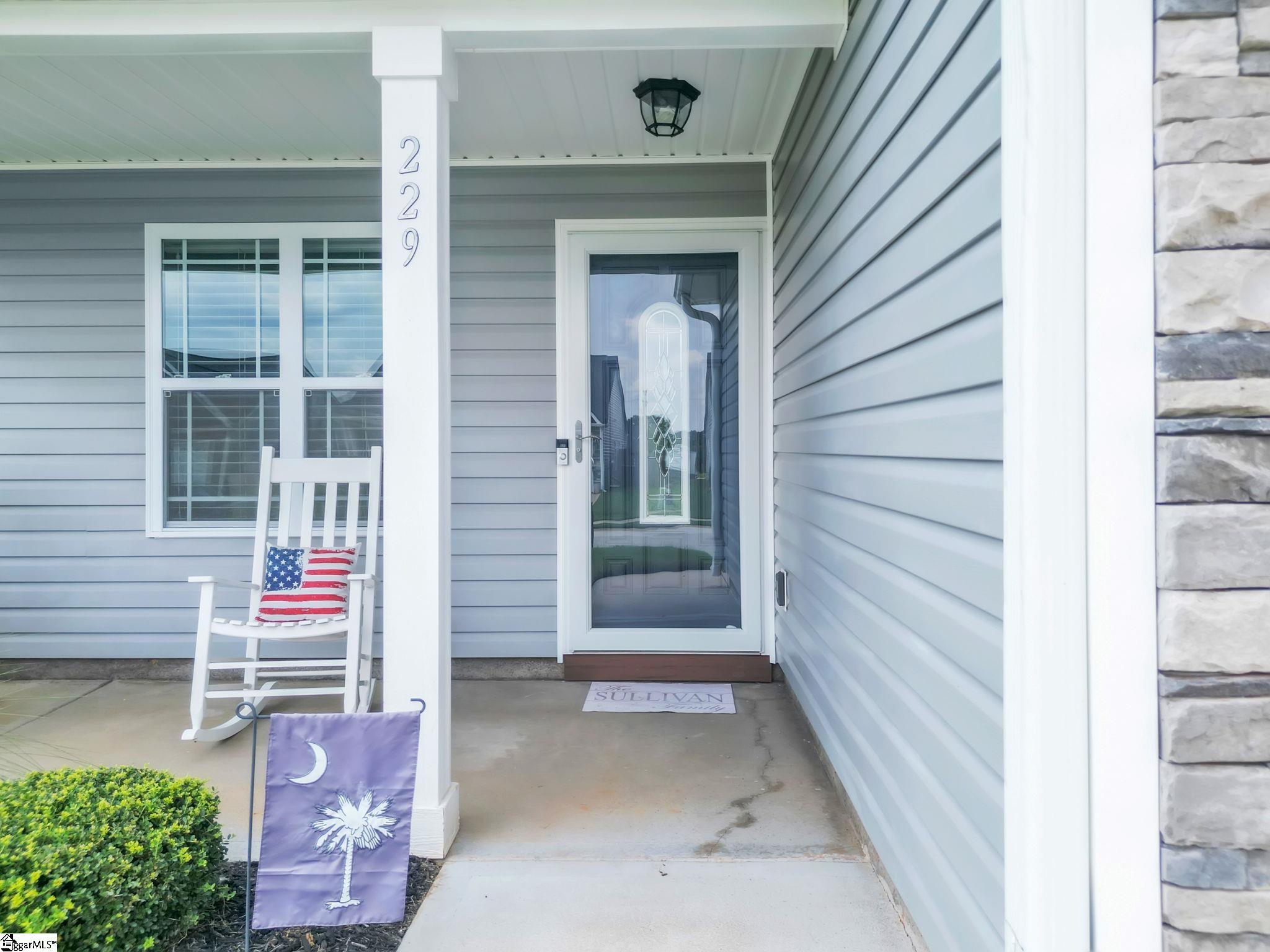 229 Highland Springs Loop Property Photo 3