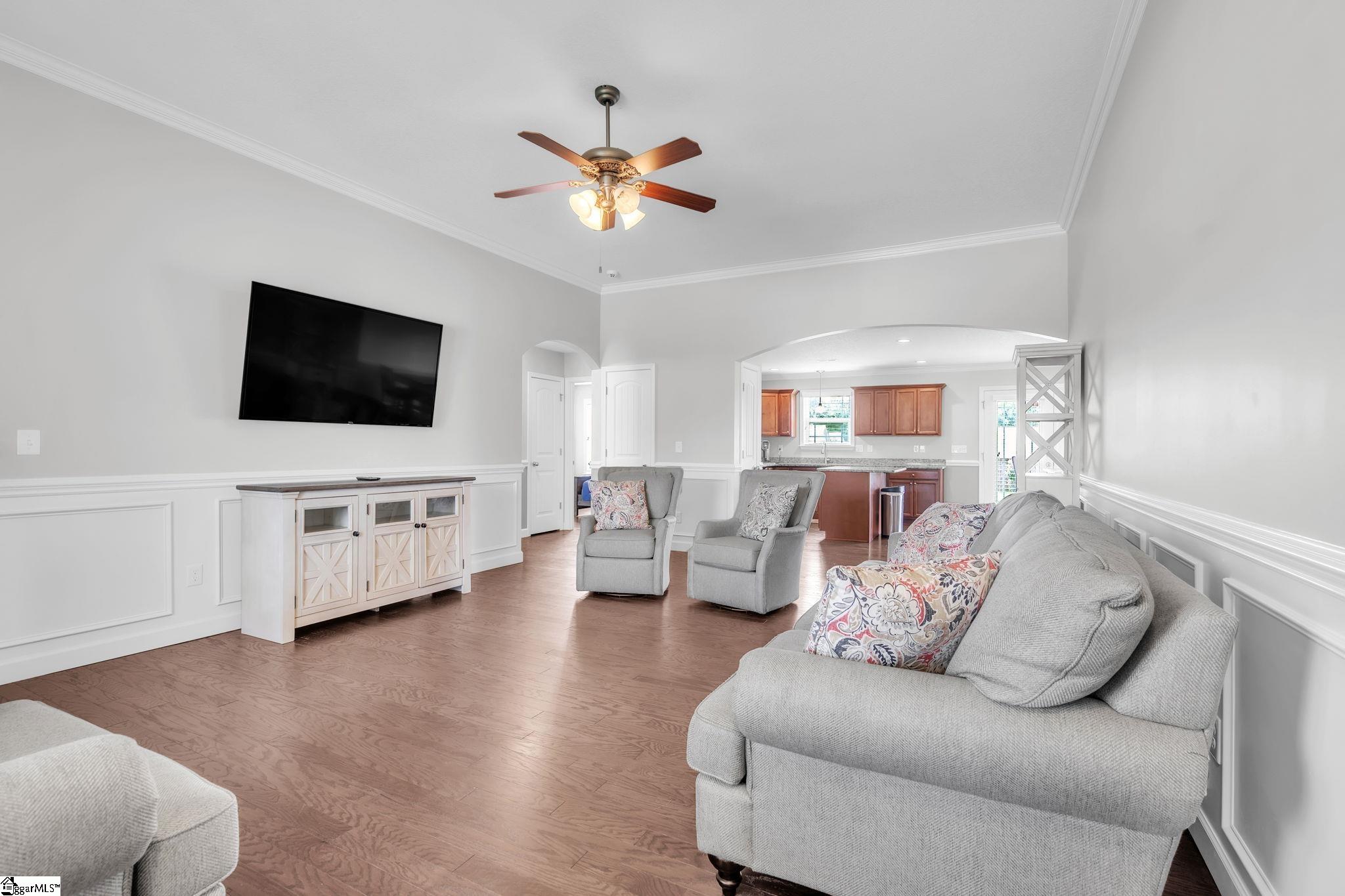 229 Highland Springs Loop Property Photo 5