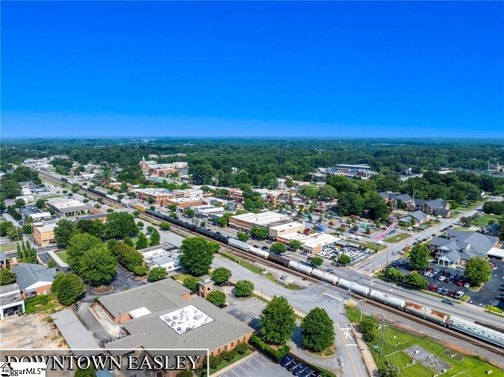 307 Asbury Circle Property Photo 25
