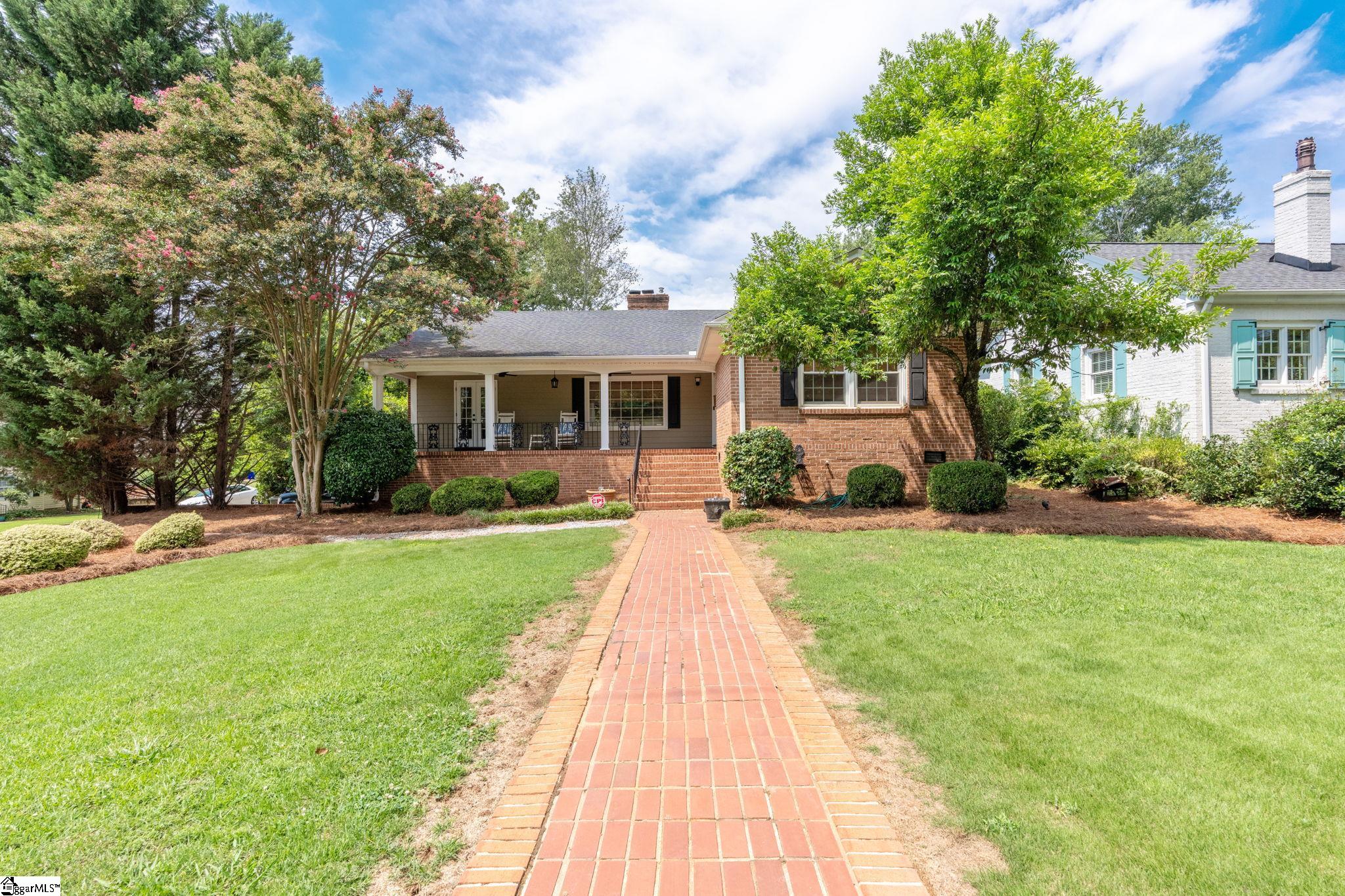 512 Byrd Boulevard Property Photo 1