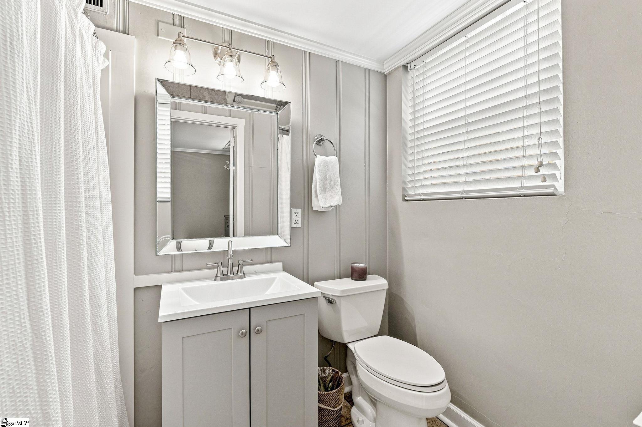 512 Byrd Boulevard Property Photo 28