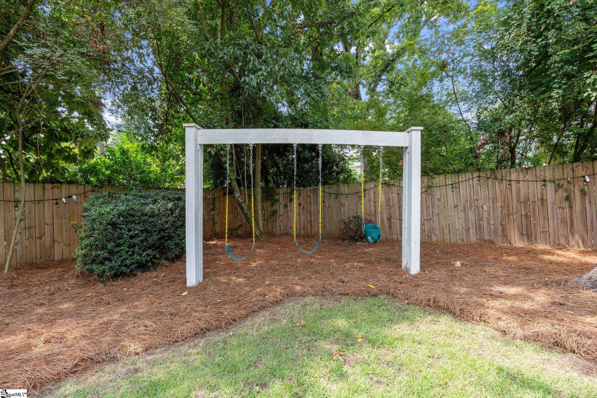 512 Byrd Boulevard Property Photo 34