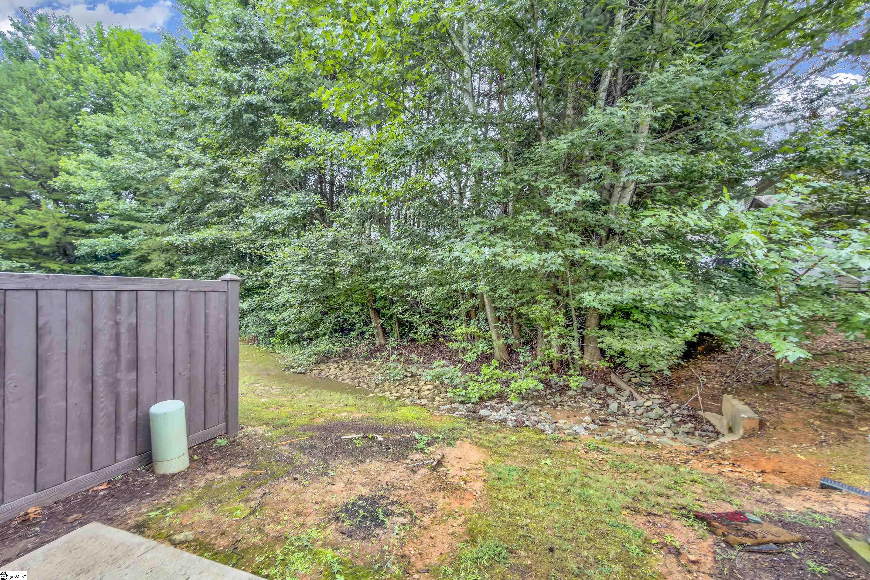 8 Amity Lane Property Photo 9