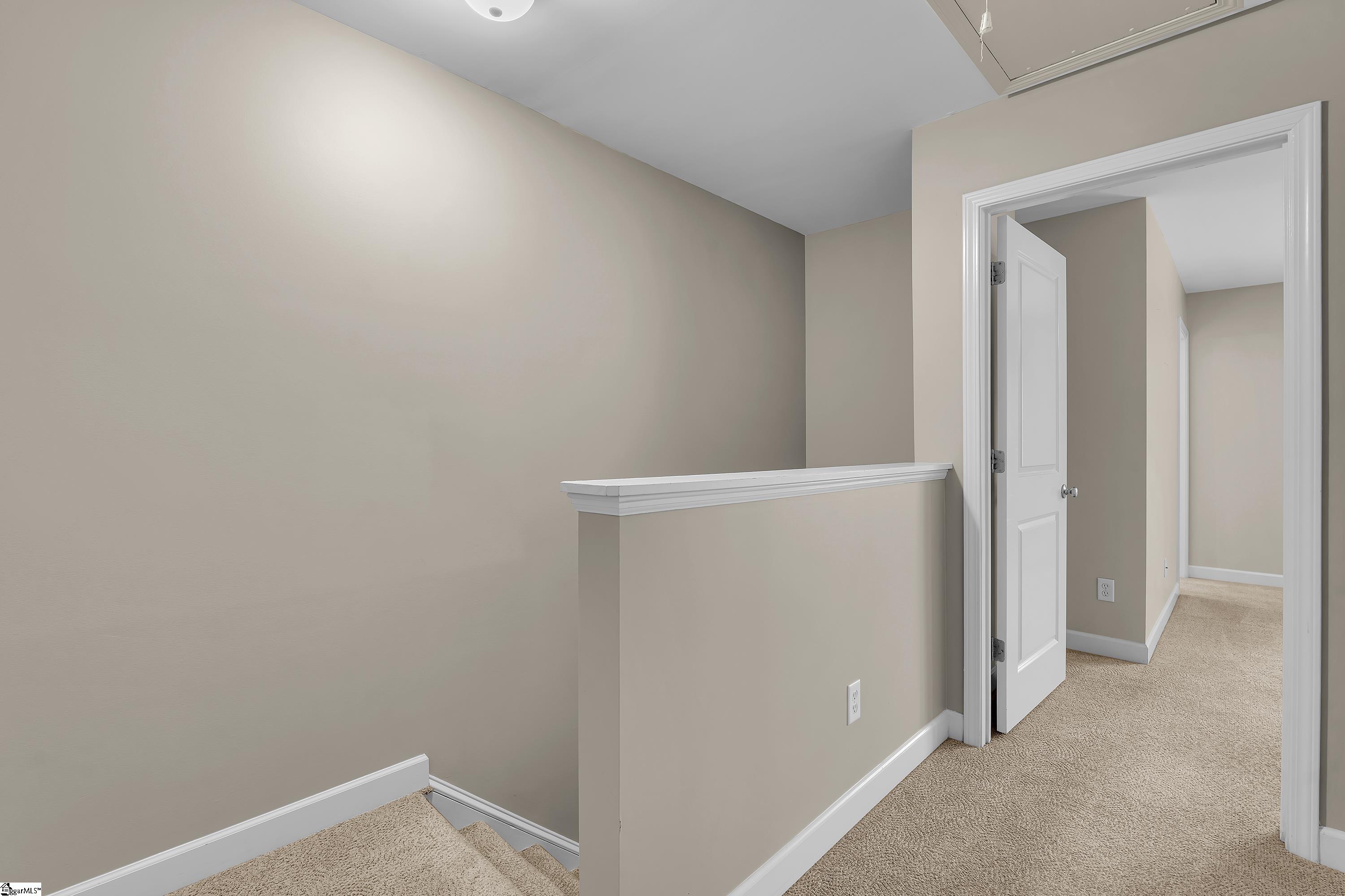 8 Amity Lane Property Photo 13