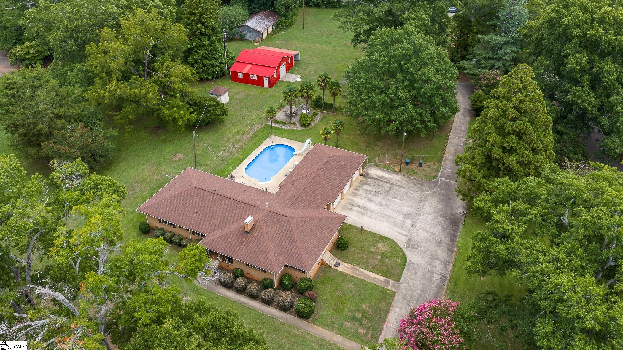 3211 New Pond Road Property Photo 2