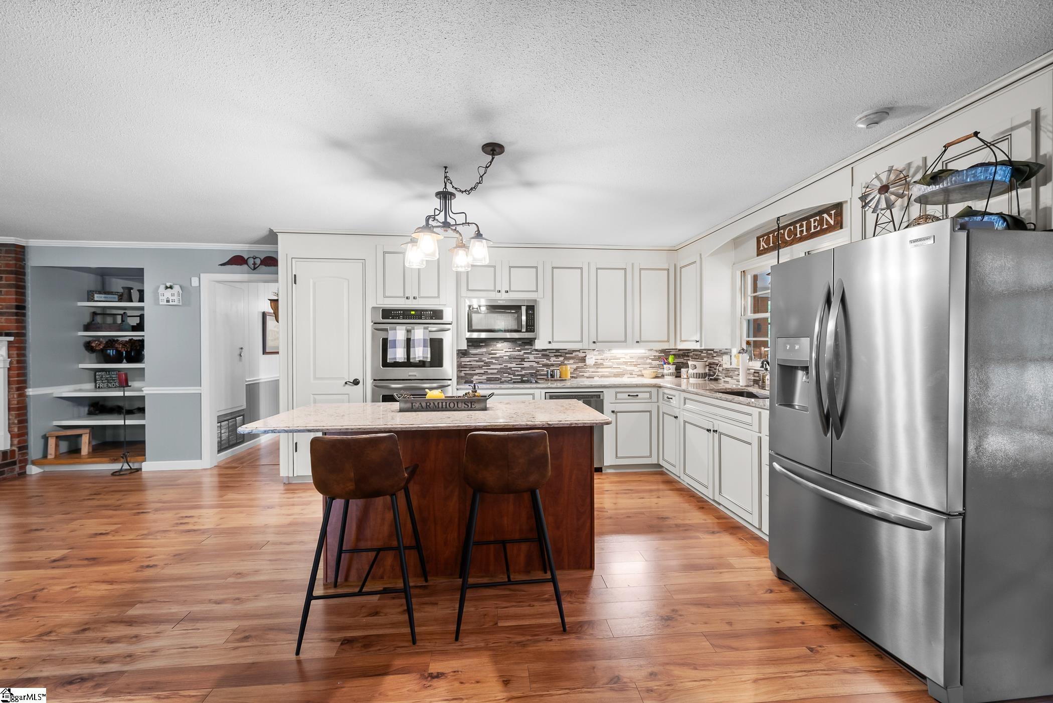 3211 New Pond Road Property Photo 12