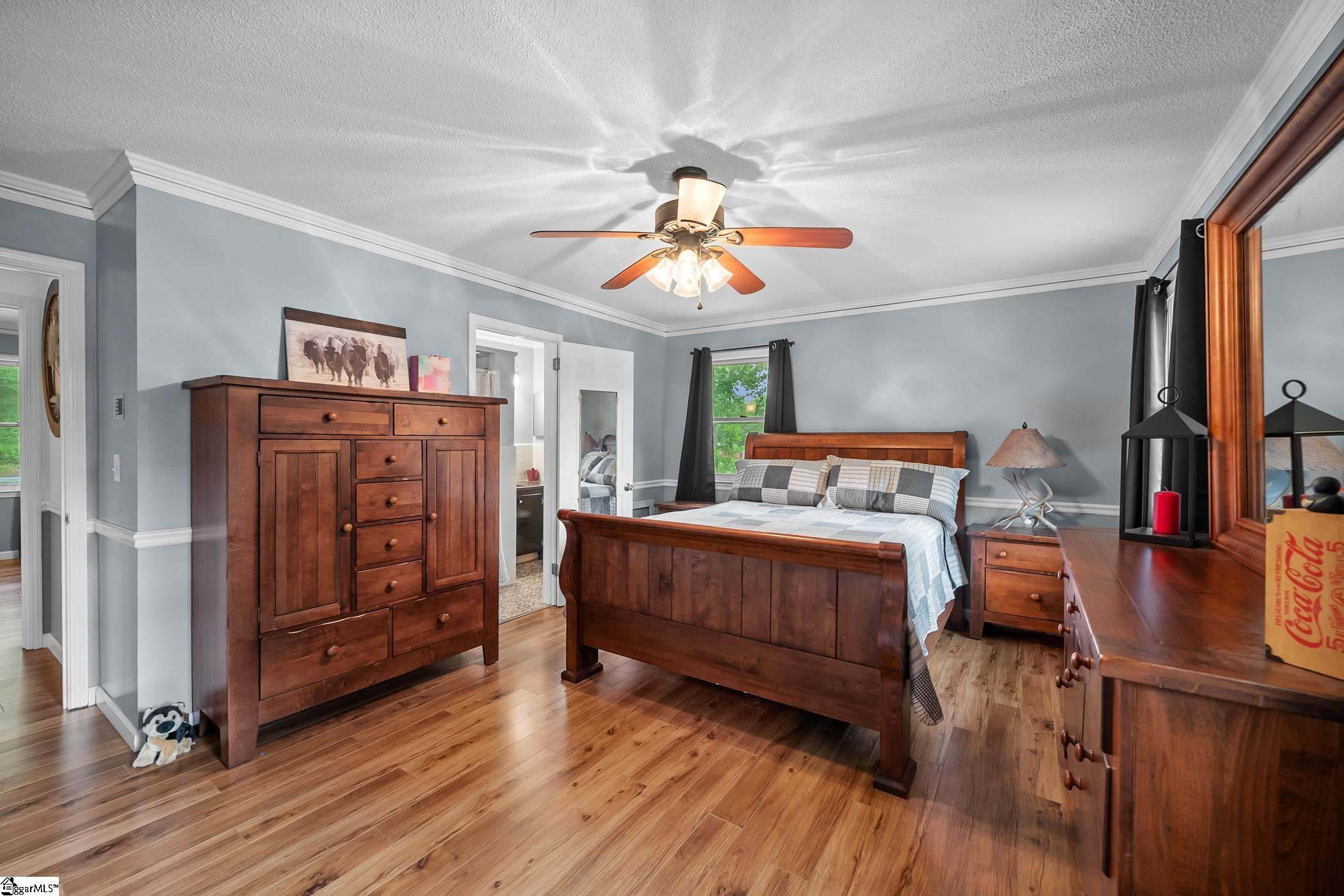 3211 New Pond Road Property Photo 14