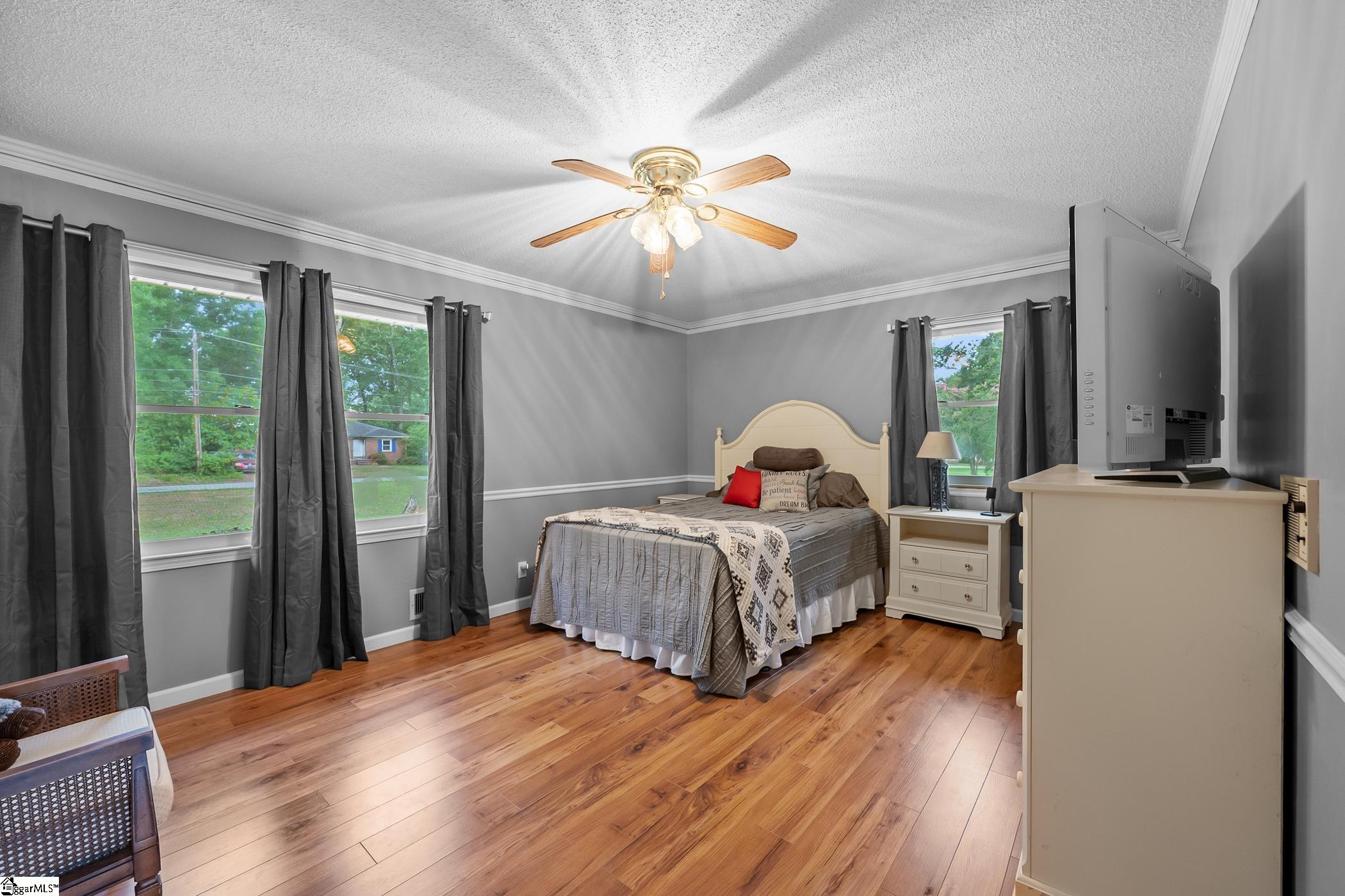 3211 New Pond Road Property Photo 17