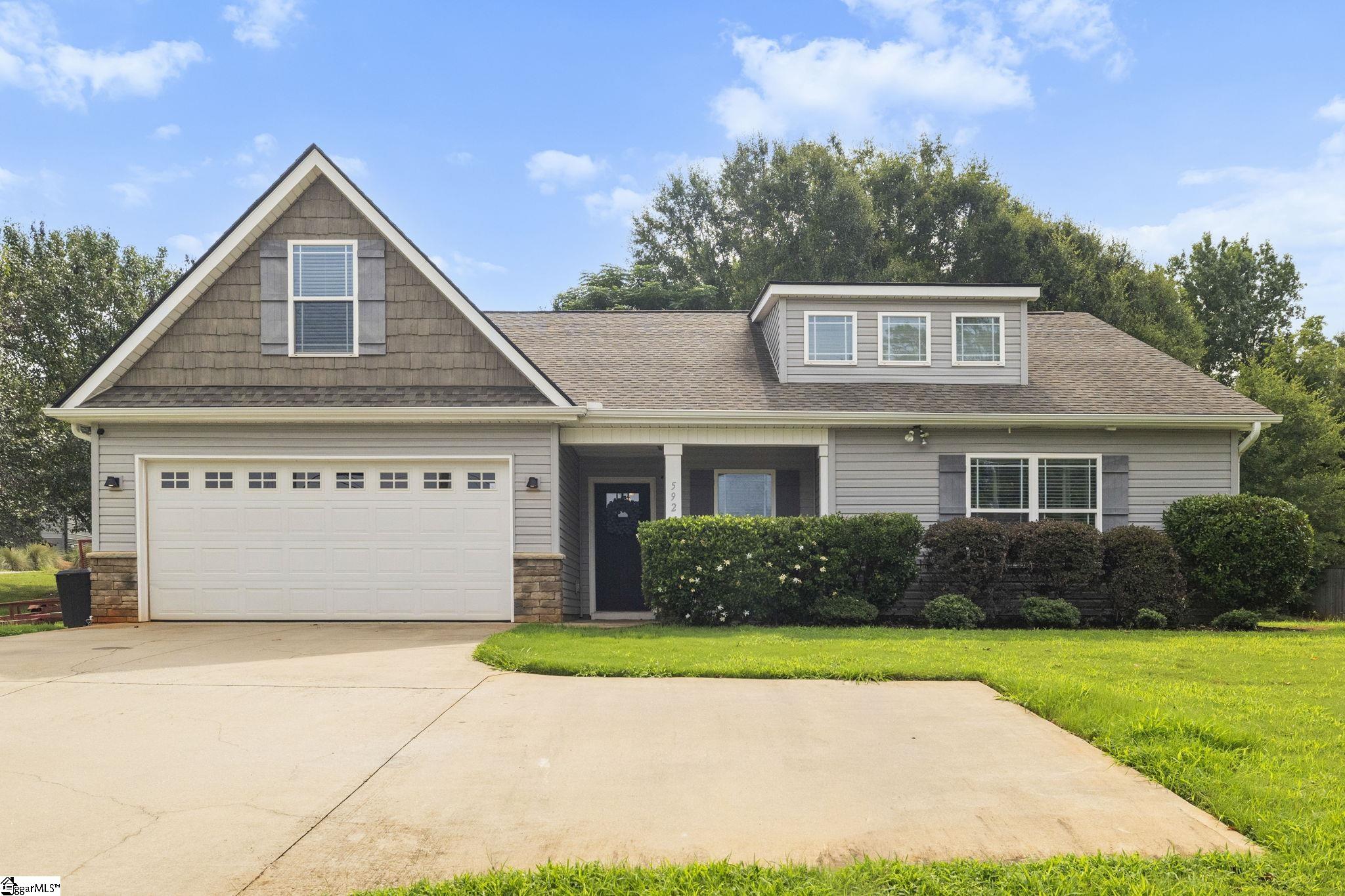 592 Hammett Store Road Property Photo 1