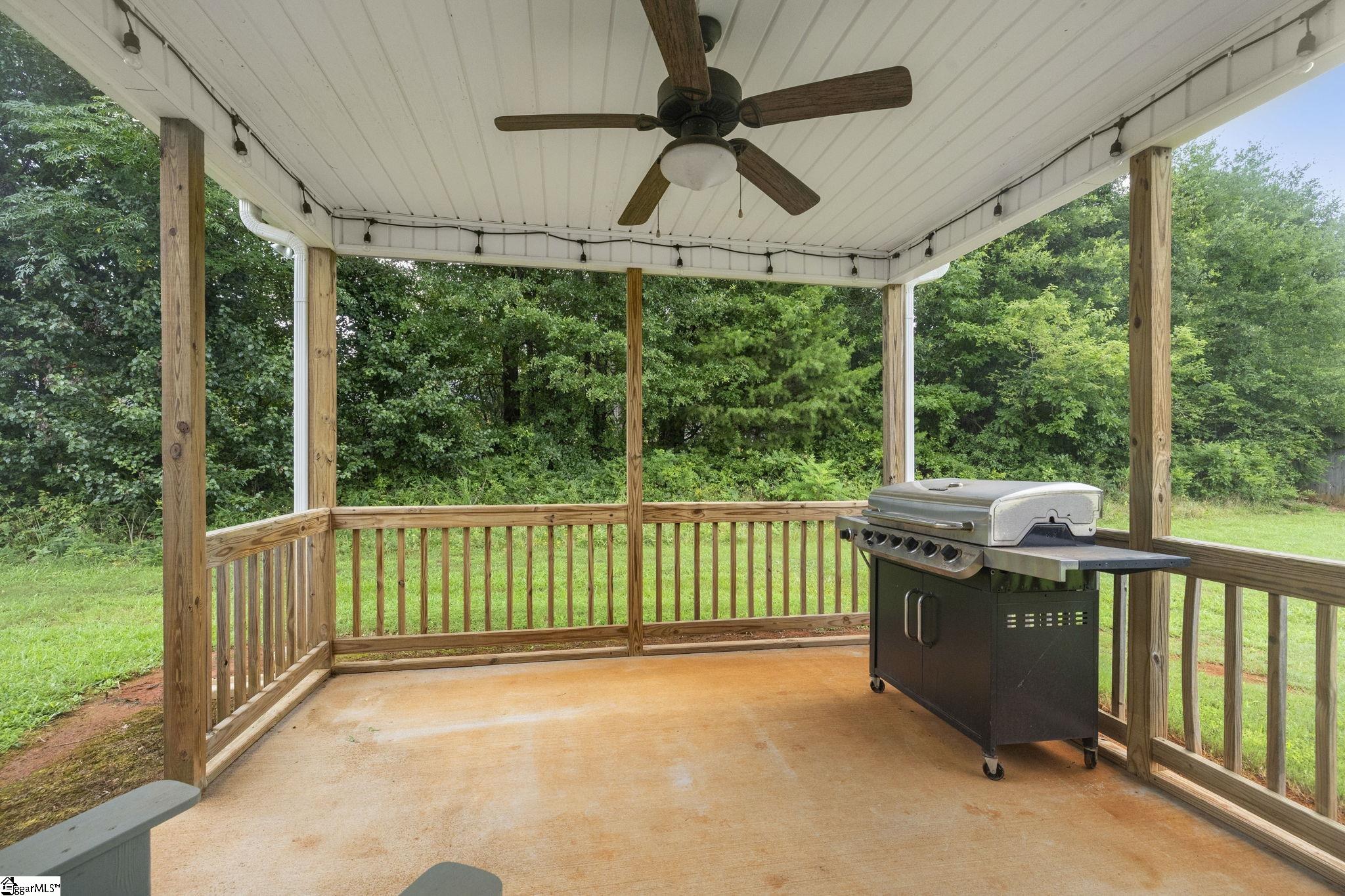 592 Hammett Store Road Property Photo 26