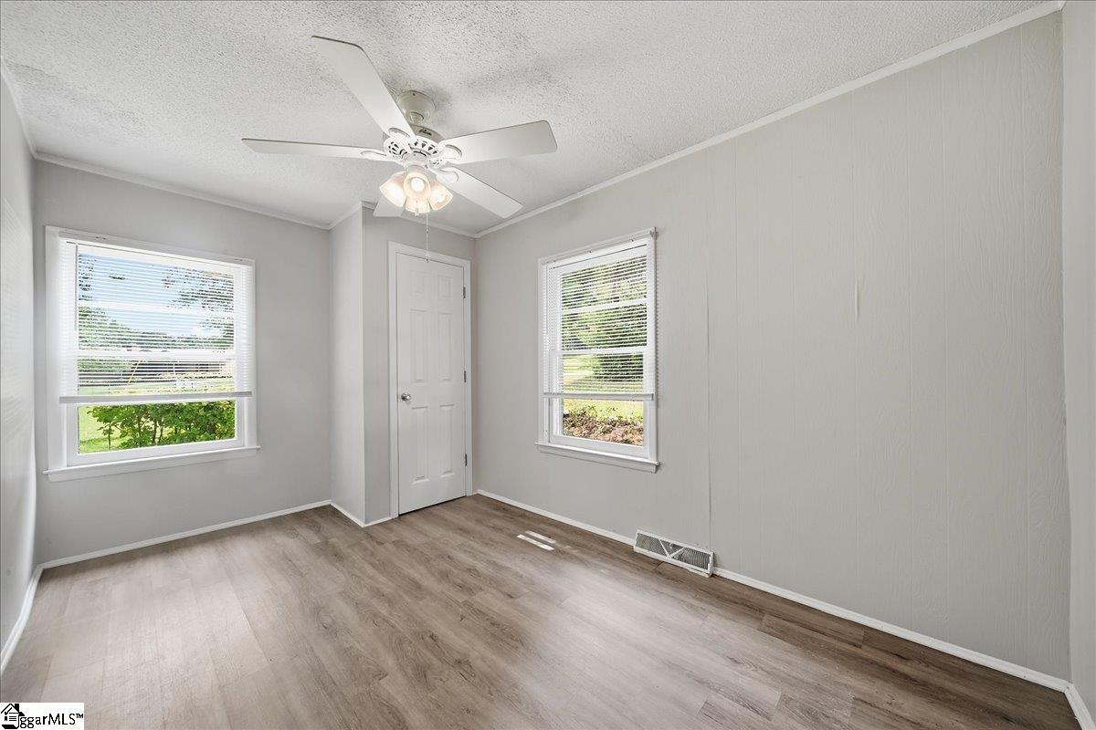 412 Hood Road Property Photo 15