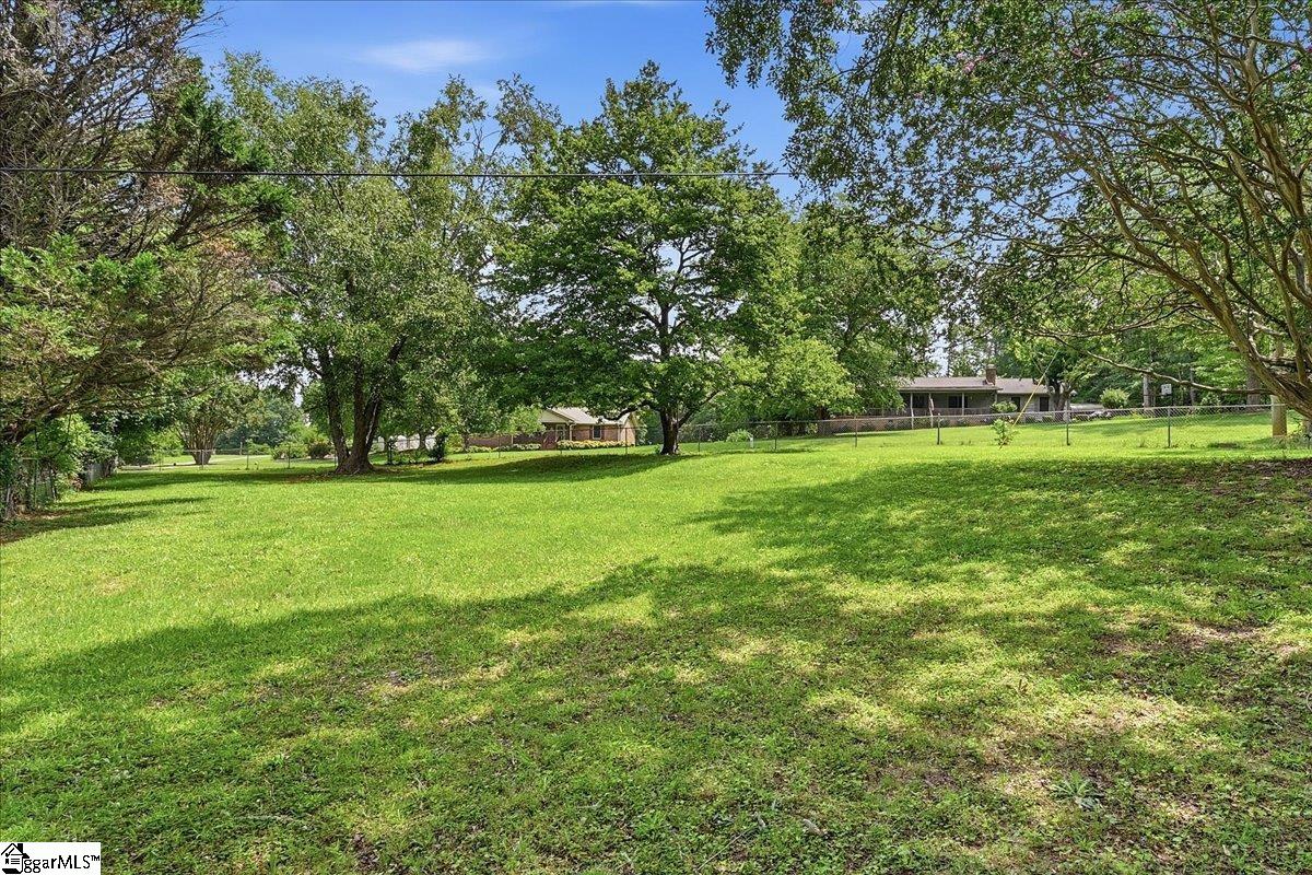 412 Hood Road Property Photo 28