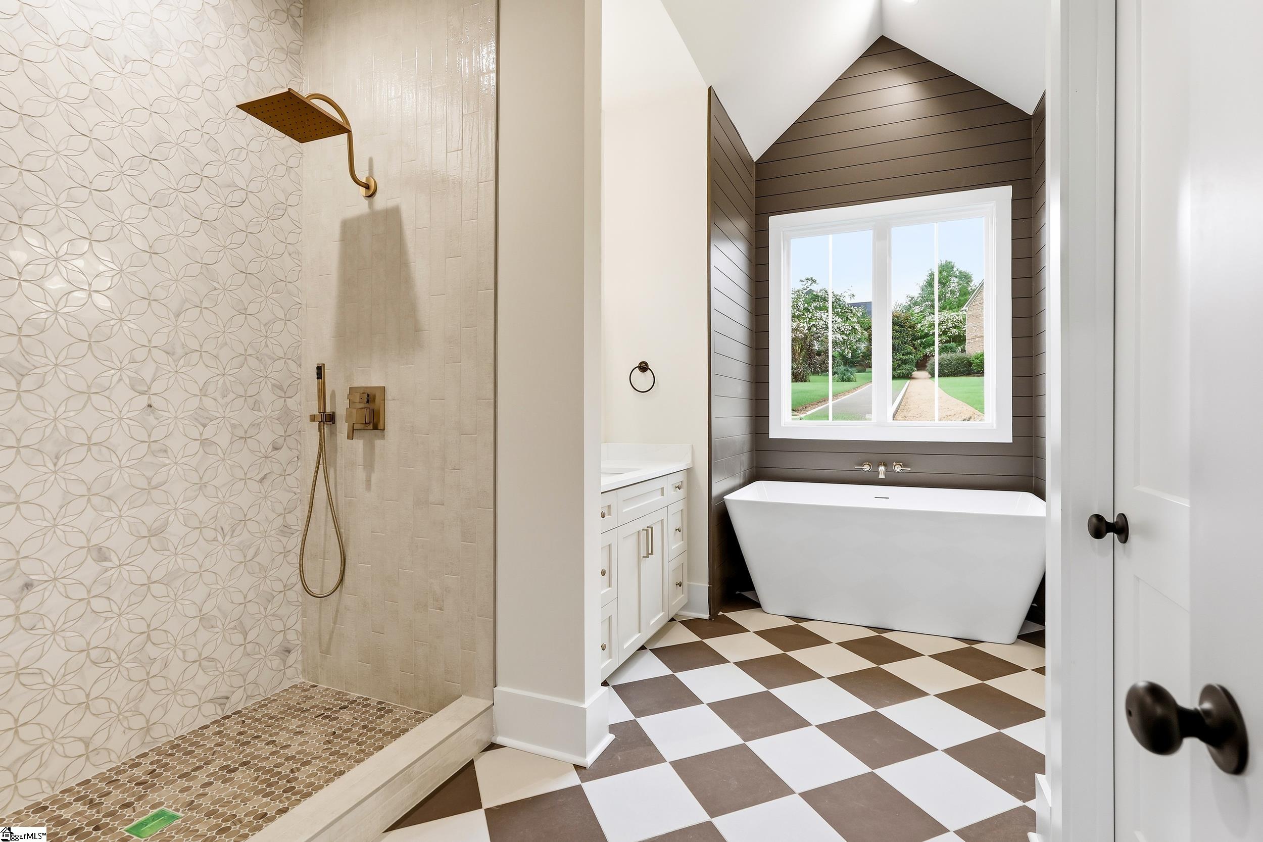548 Verdae Drive Property Photo 15