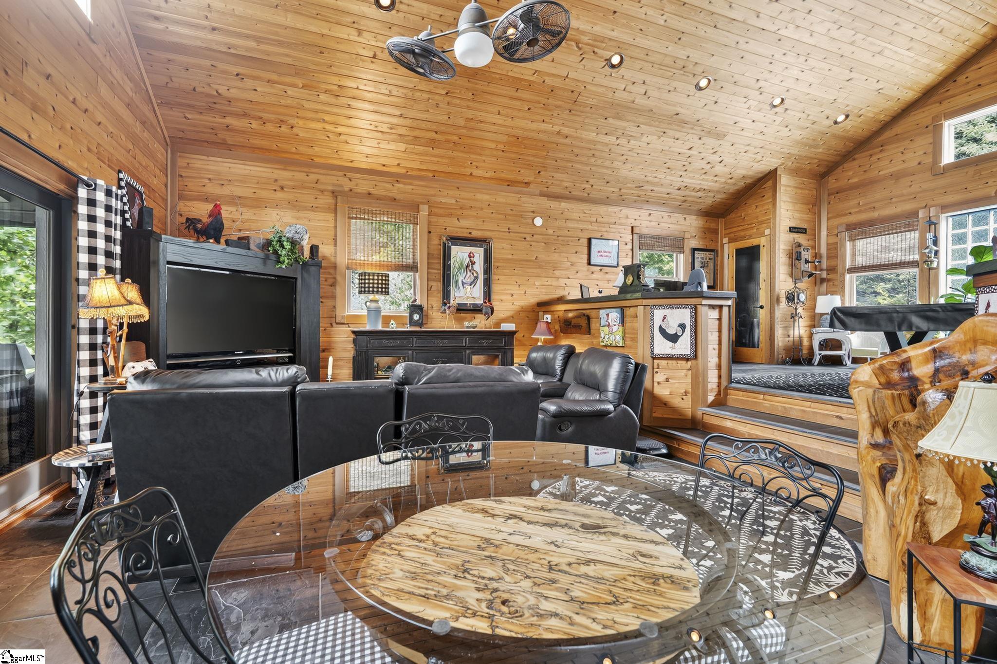 214 Raven Cliff Road Property Photo 19