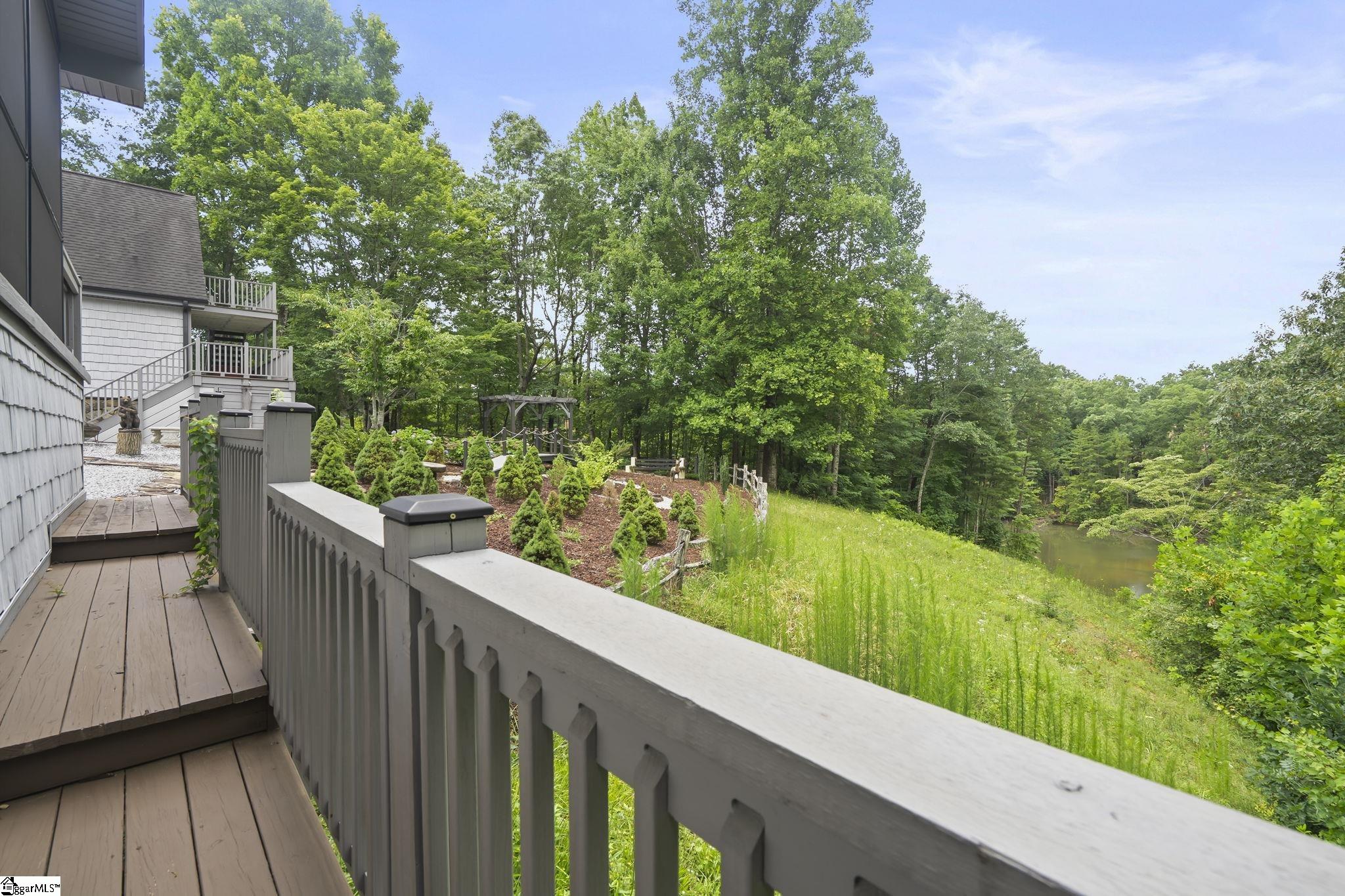 214 Raven Cliff Road Property Photo 34