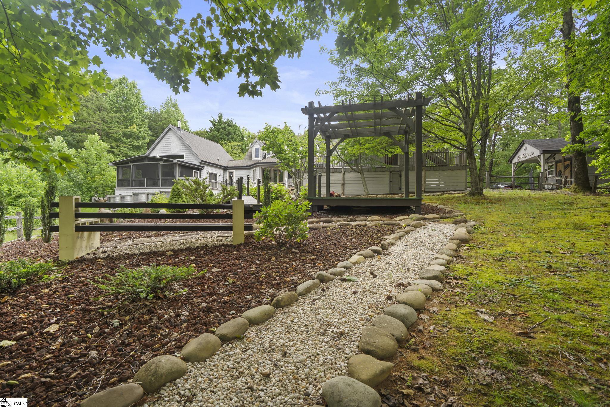 214 Raven Cliff Road Property Photo 43