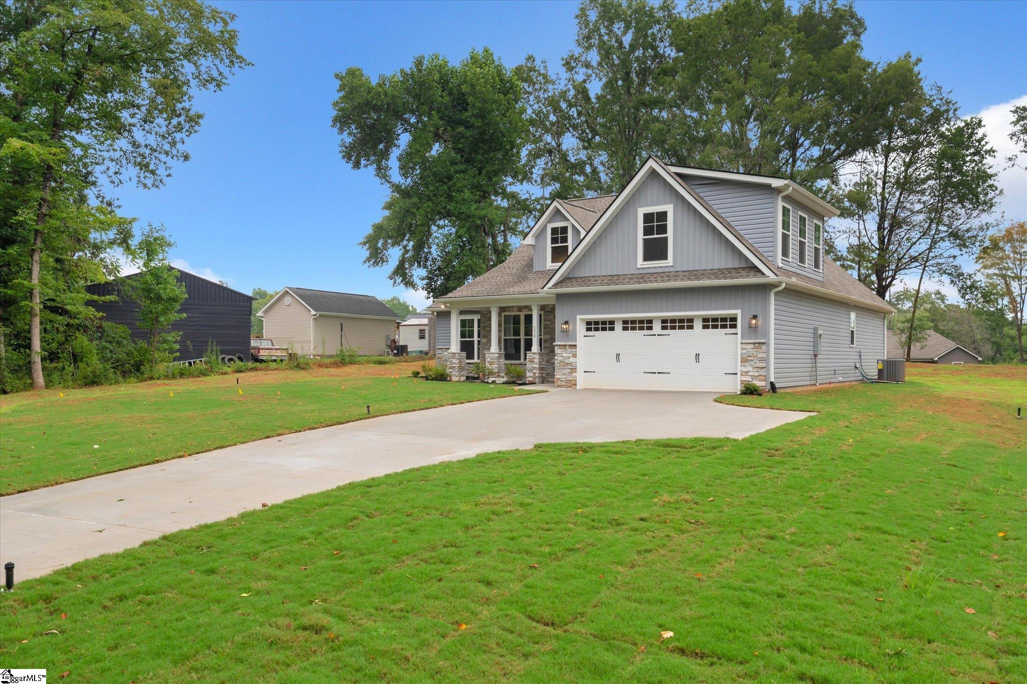 172 Stewart Lake Road Property Photo 2