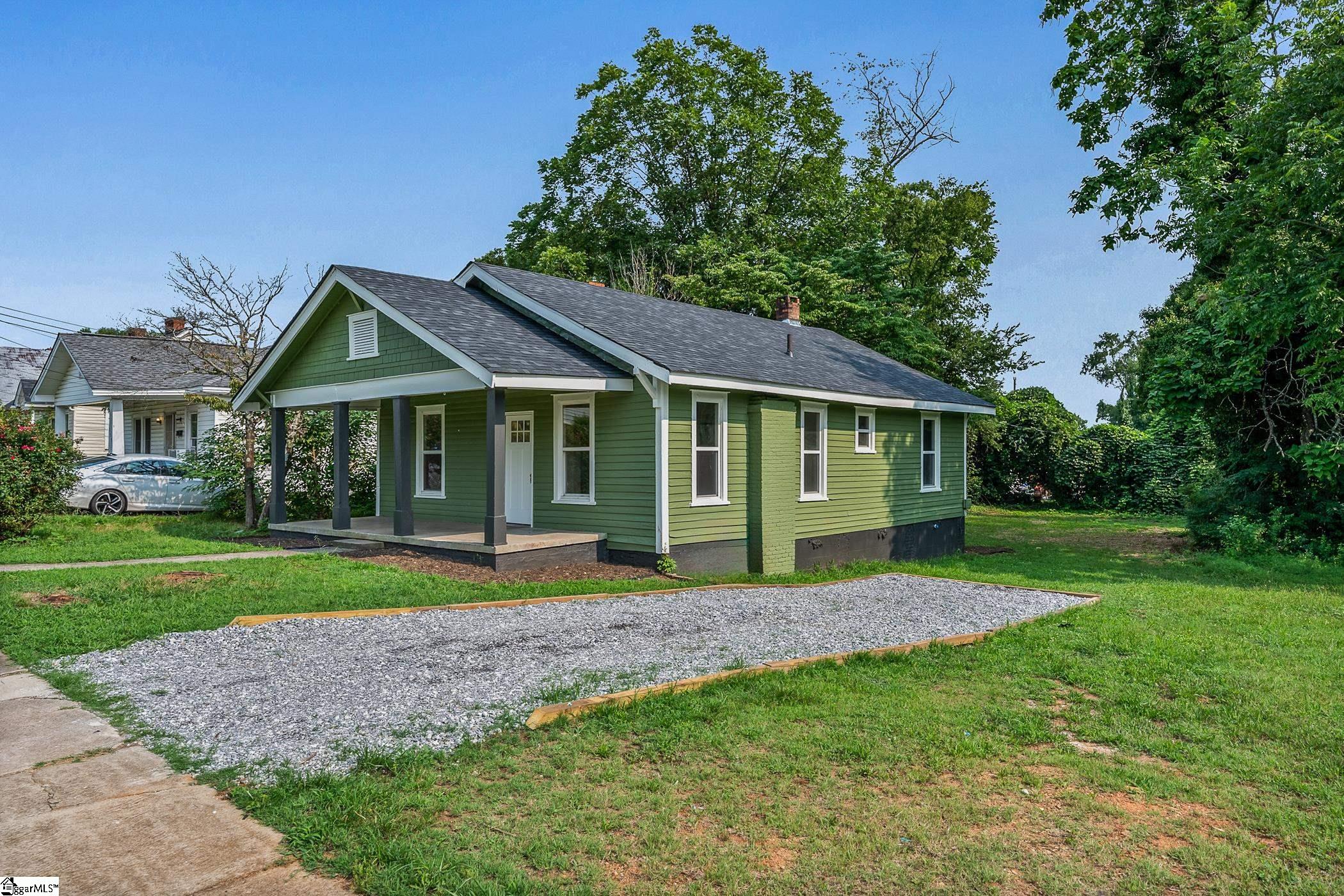 151 Palisade Street Property Photo 2
