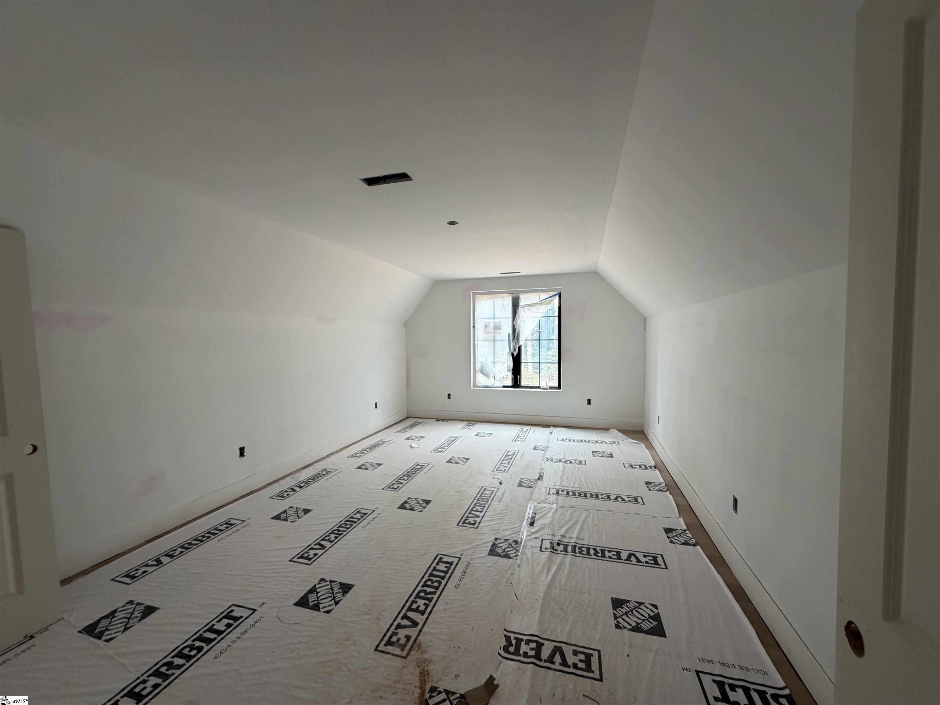 202 Rogers Road Property Photo 9