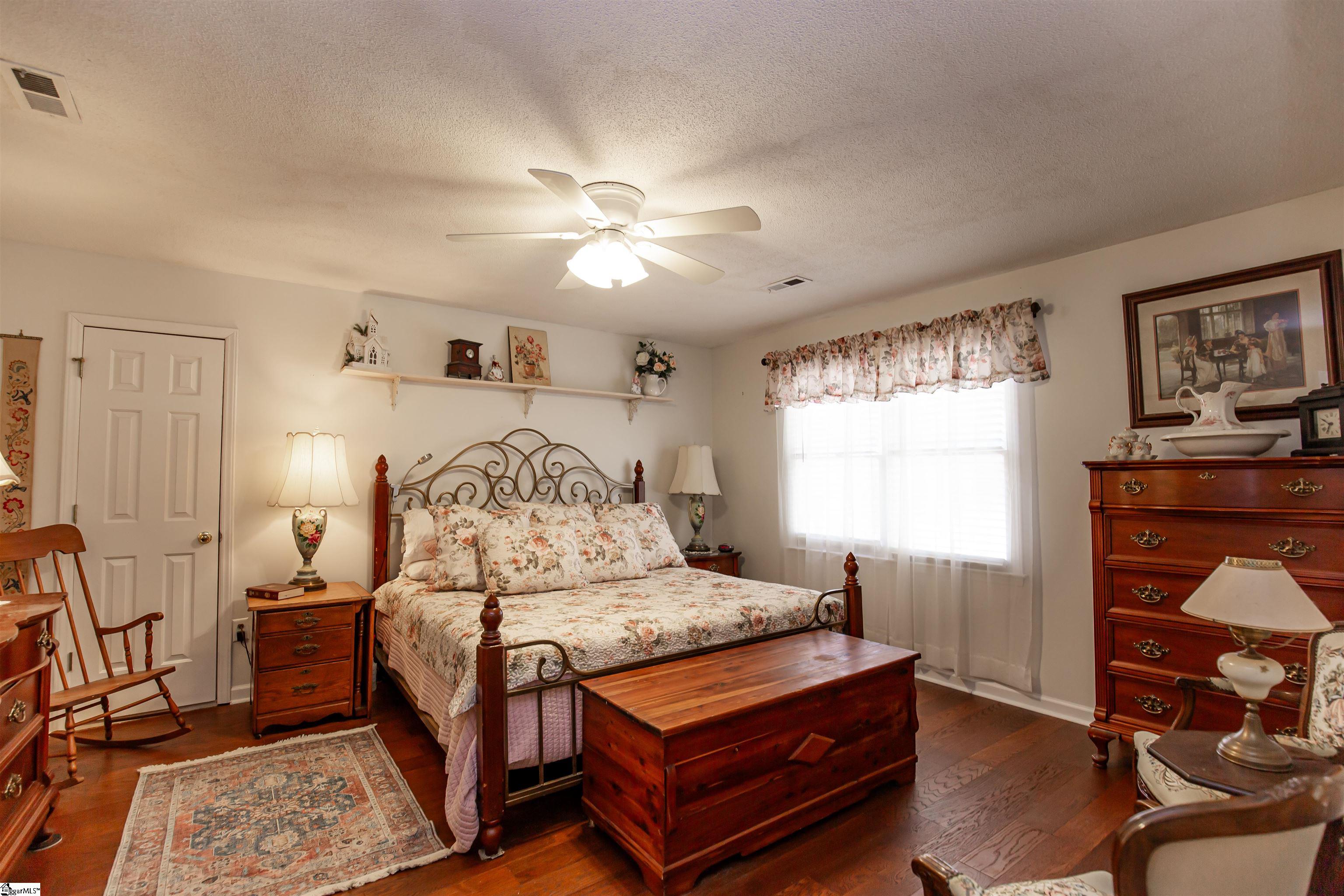 105 River Birch Road Property Photo 13