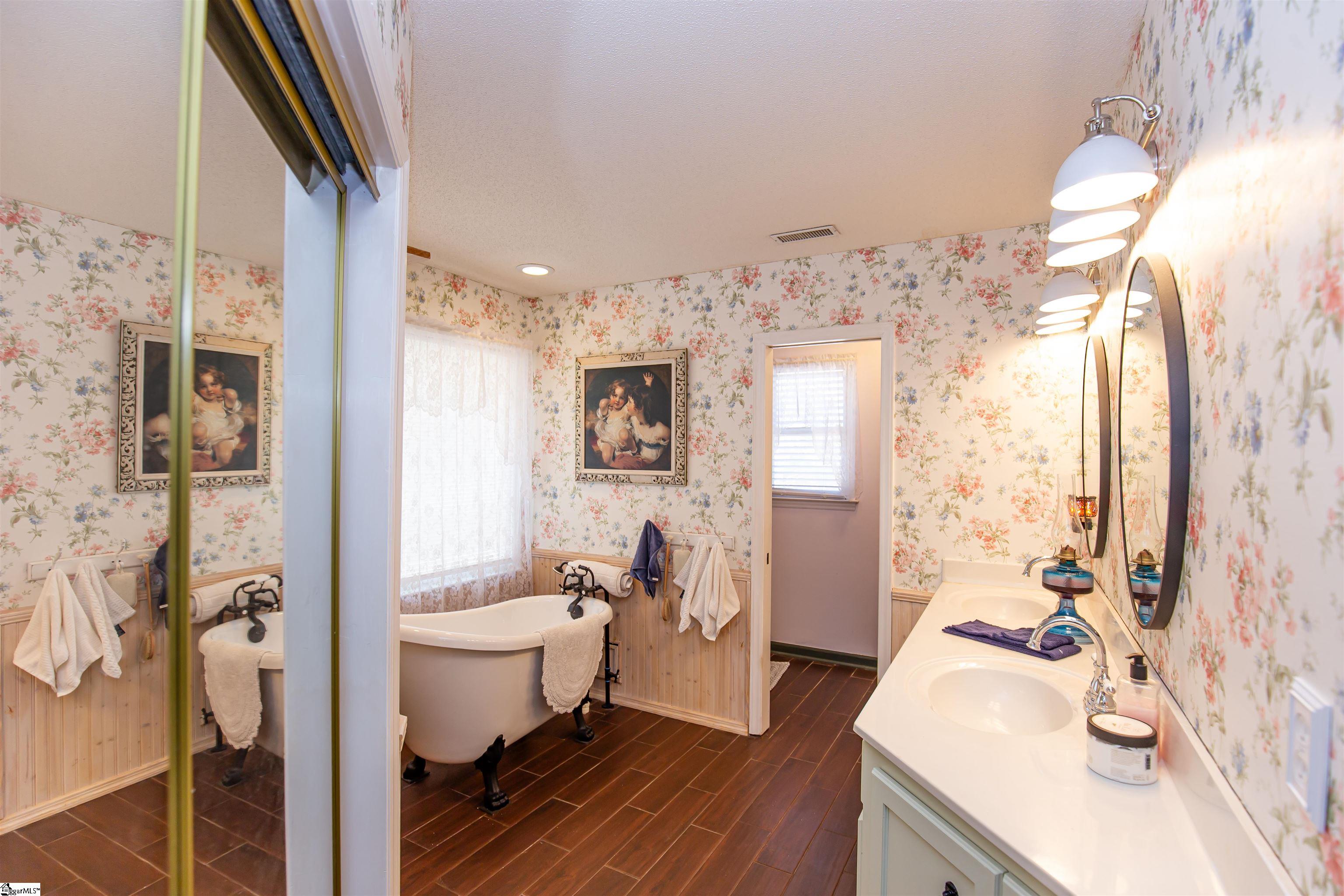 105 River Birch Road Property Photo 14