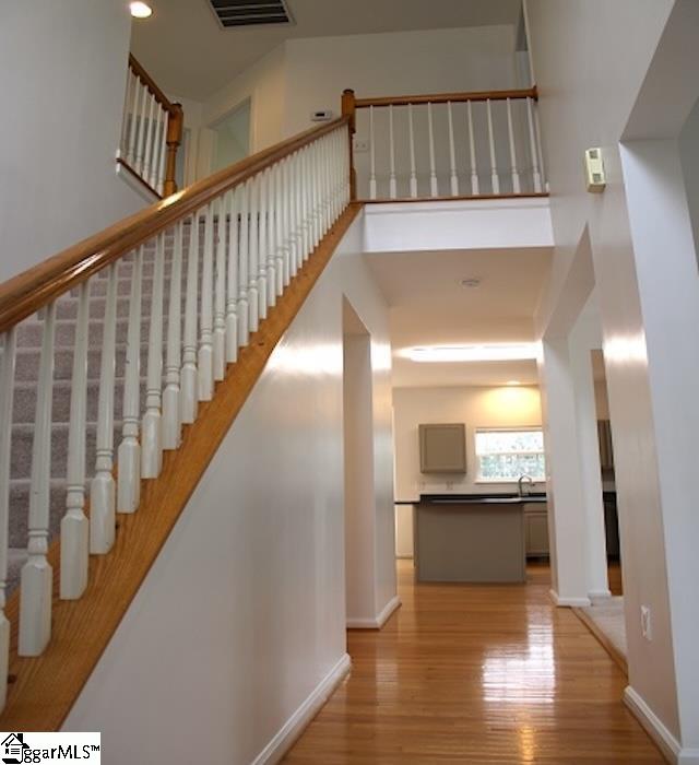 255 Highgate Circle Property Photo 3