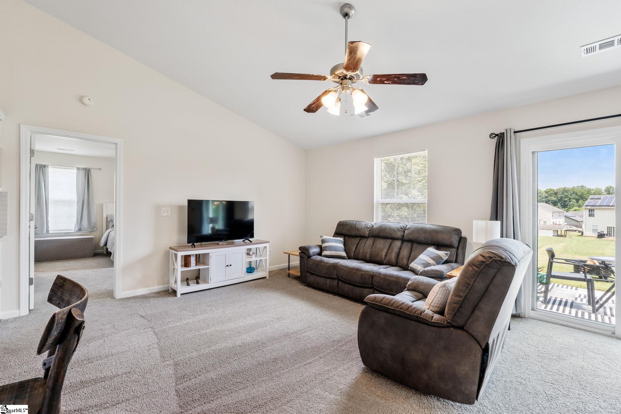 413 Bentridge Drive Property Photo 11