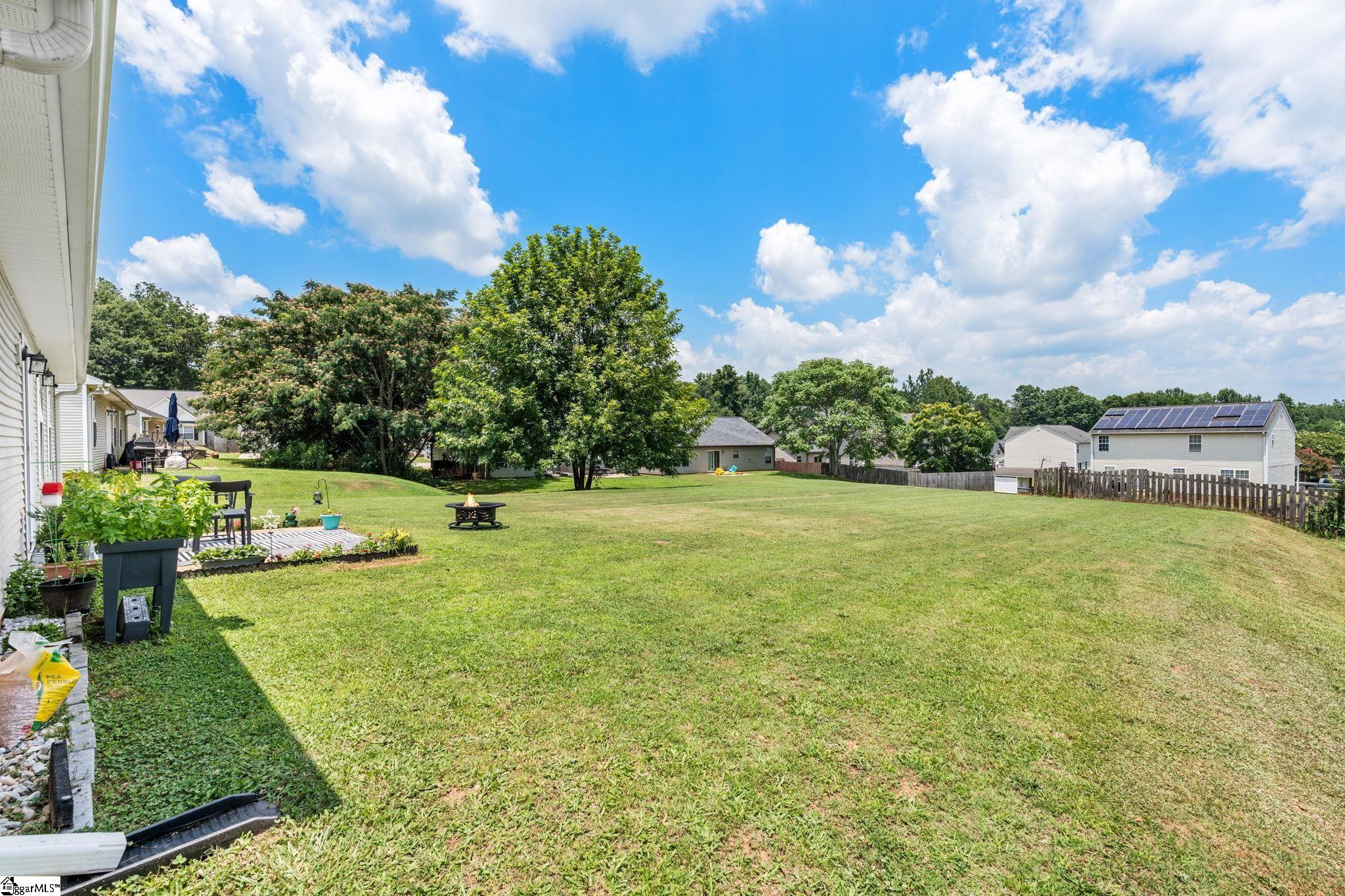 413 Bentridge Drive Property Photo 23