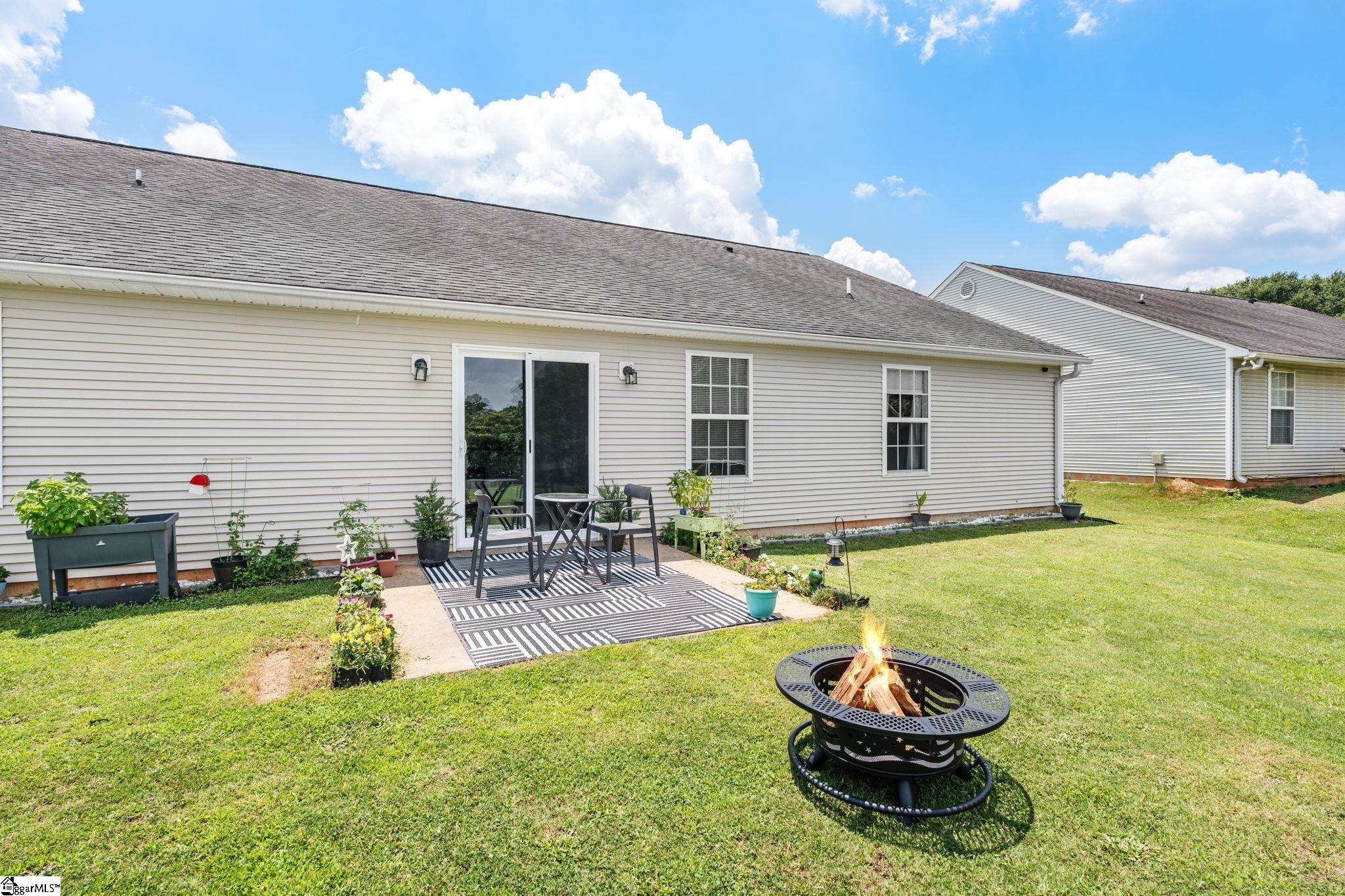413 Bentridge Drive Property Photo 25