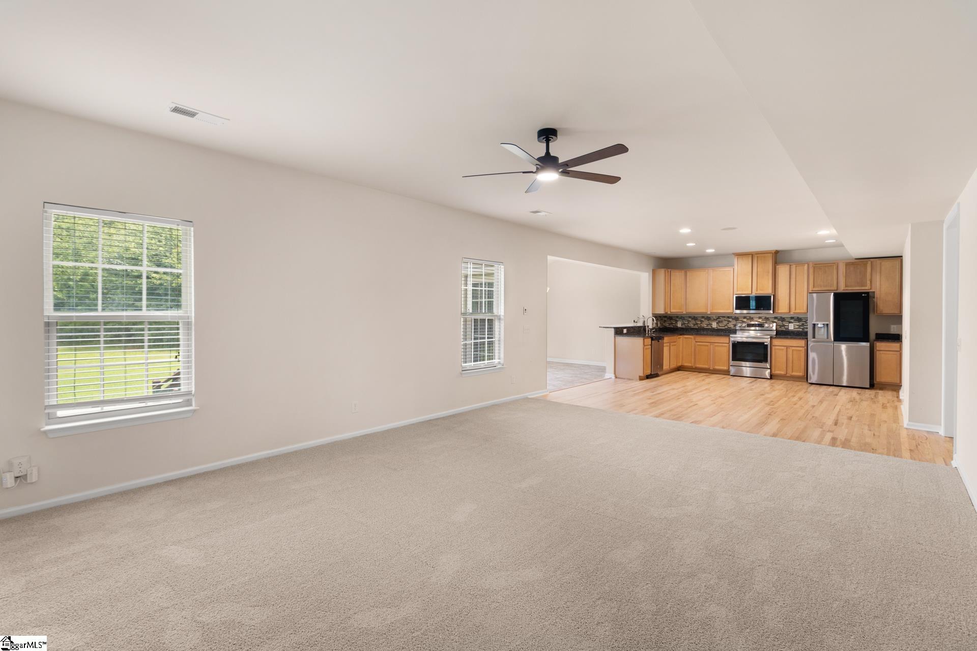 205 Lily Court Property Photo 13