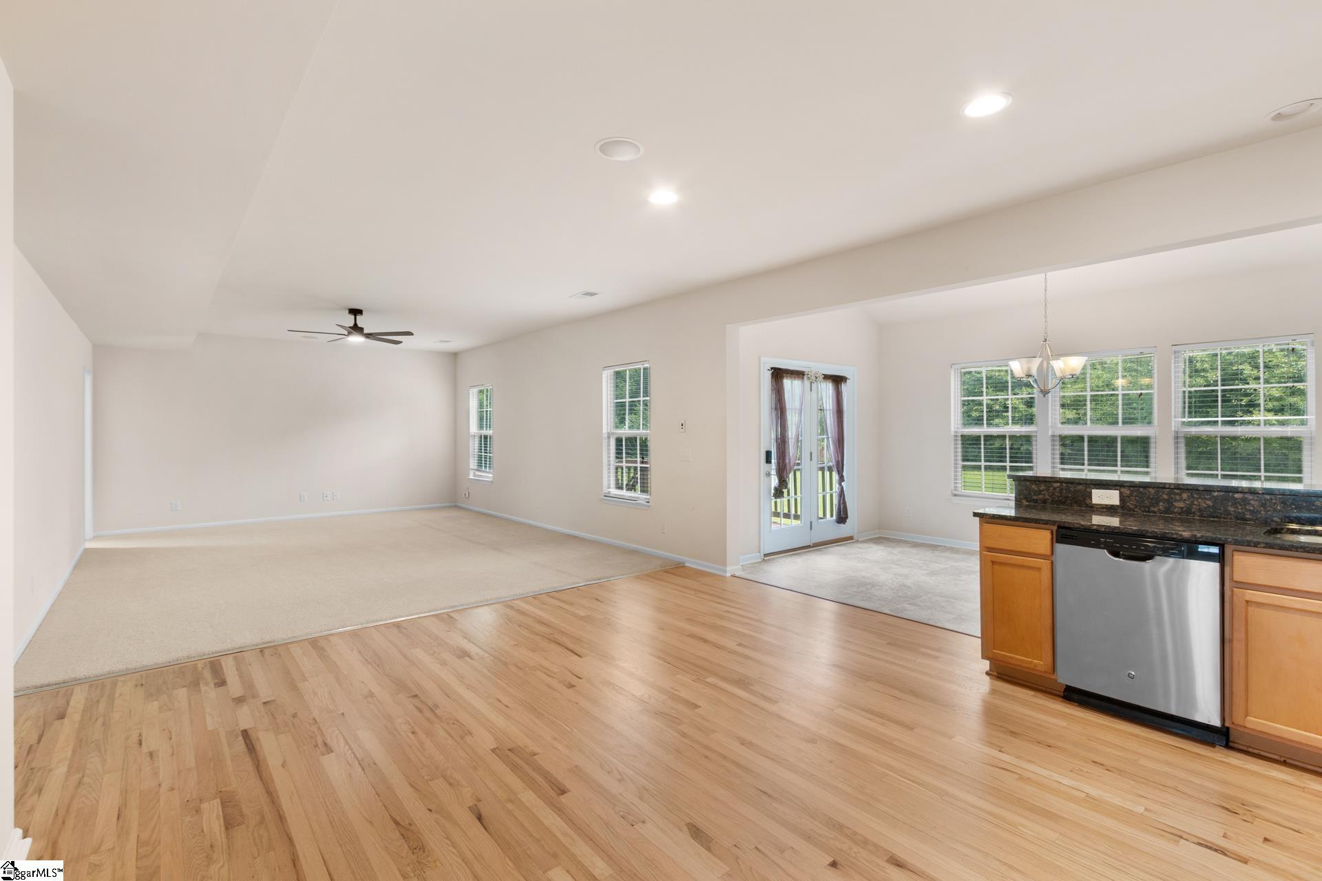 205 Lily Court Property Photo 14
