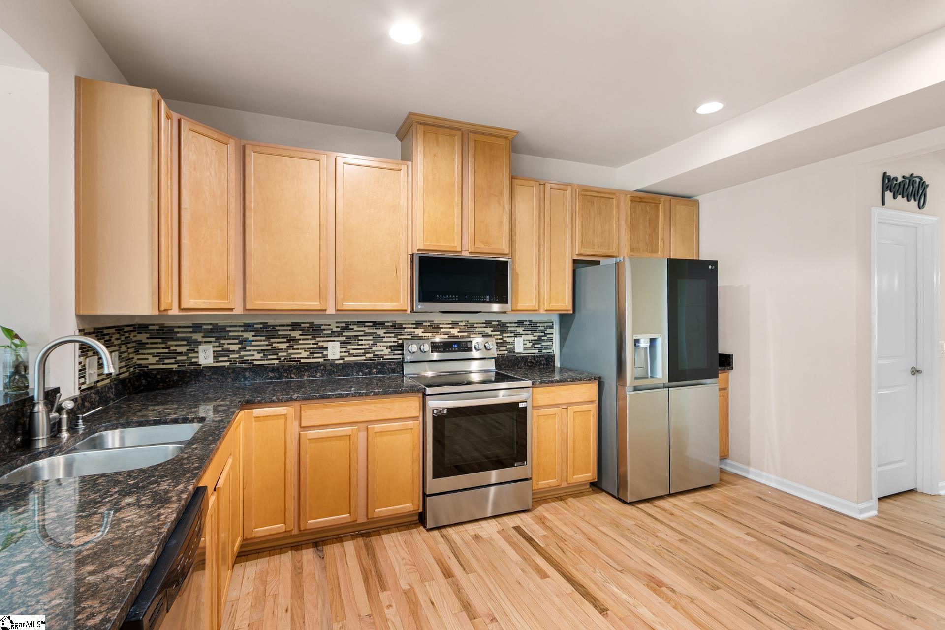 205 Lily Court Property Photo 16