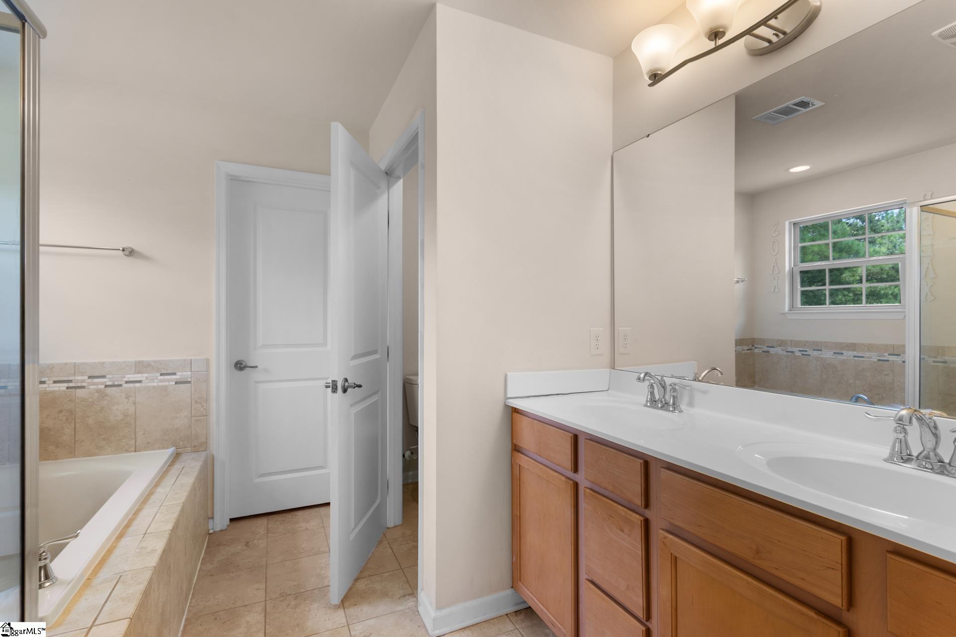 205 Lily Court Property Photo 24