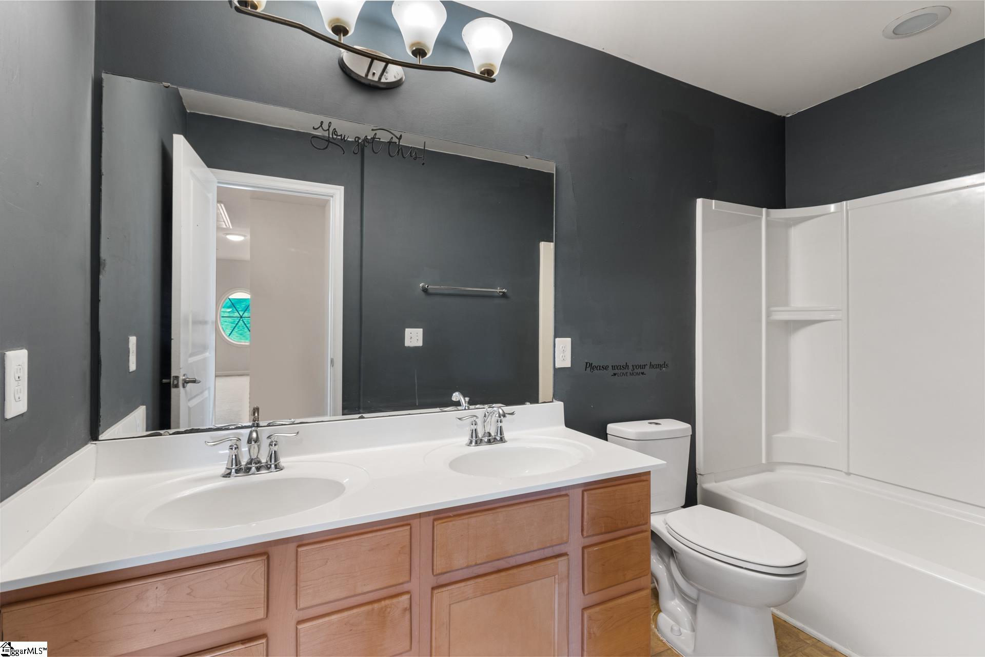 205 Lily Court Property Photo 29