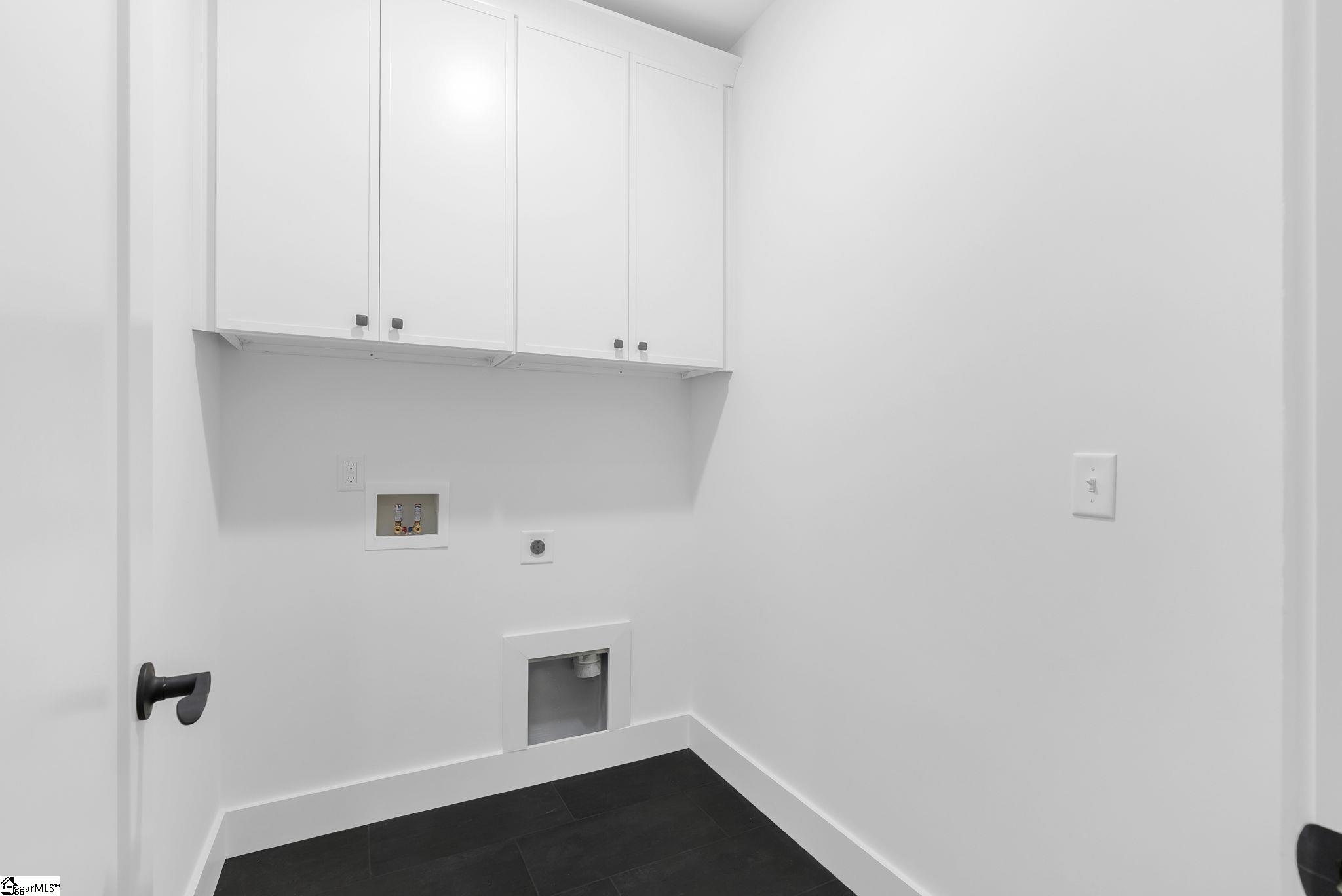 21 Burns Road Property Photo 15
