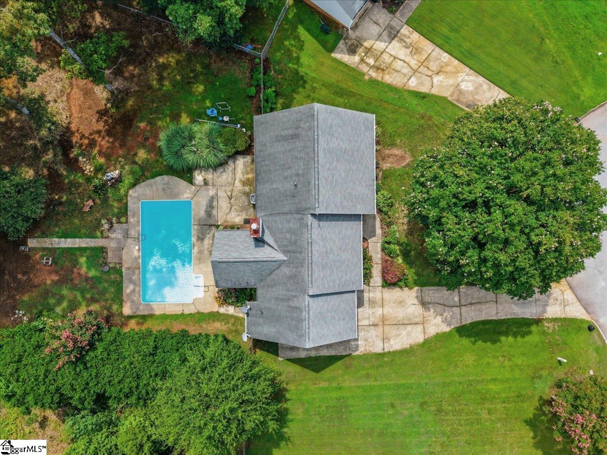 103 Devenhill Court Property Photo 34