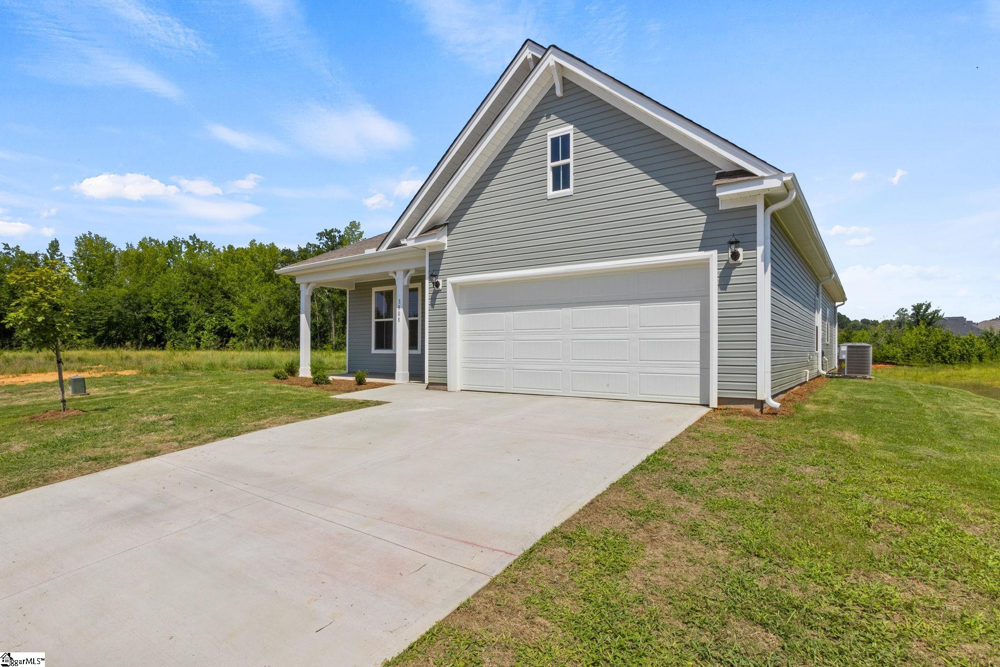 1599122 Property Photo 2