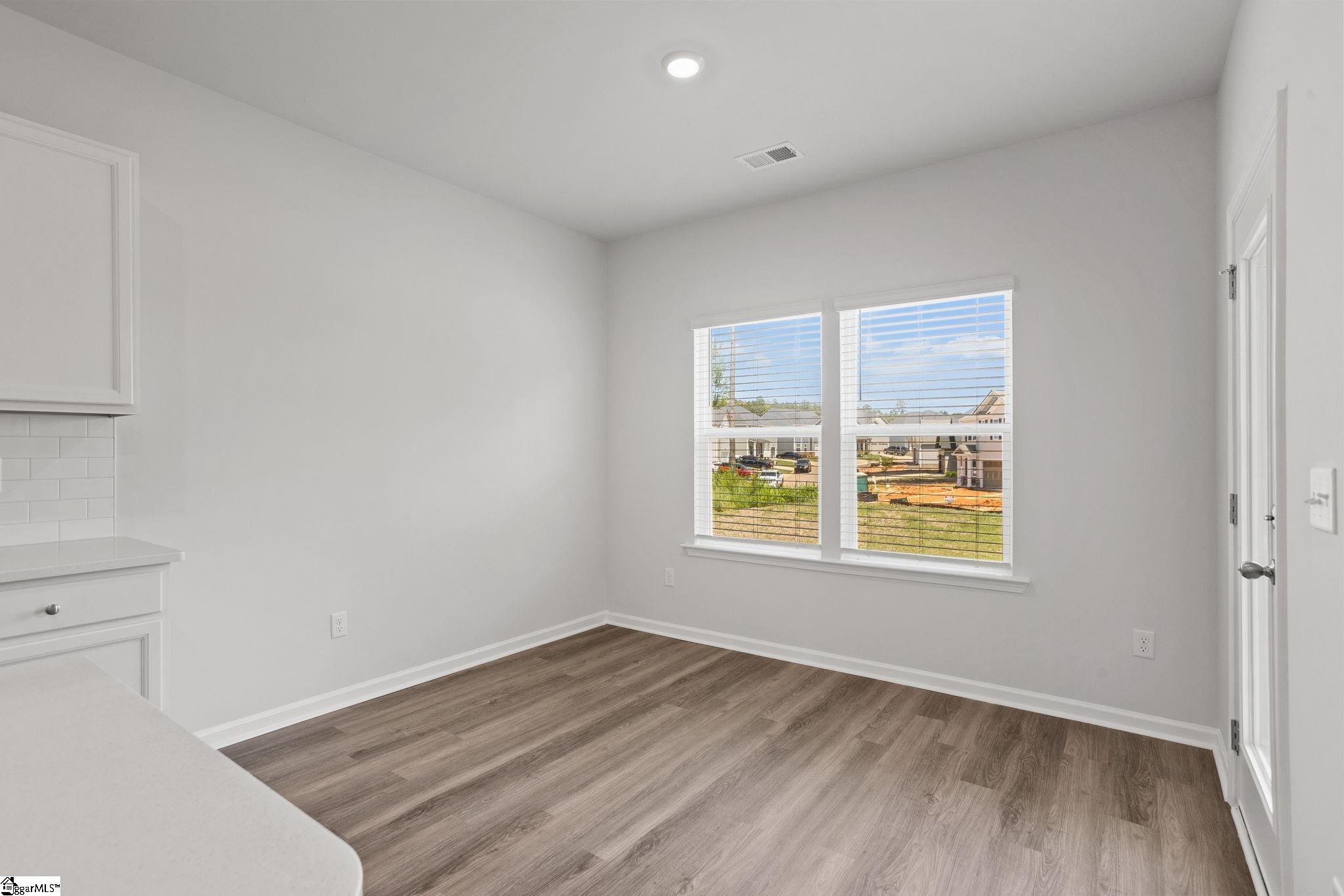 1599122 Property Photo 20