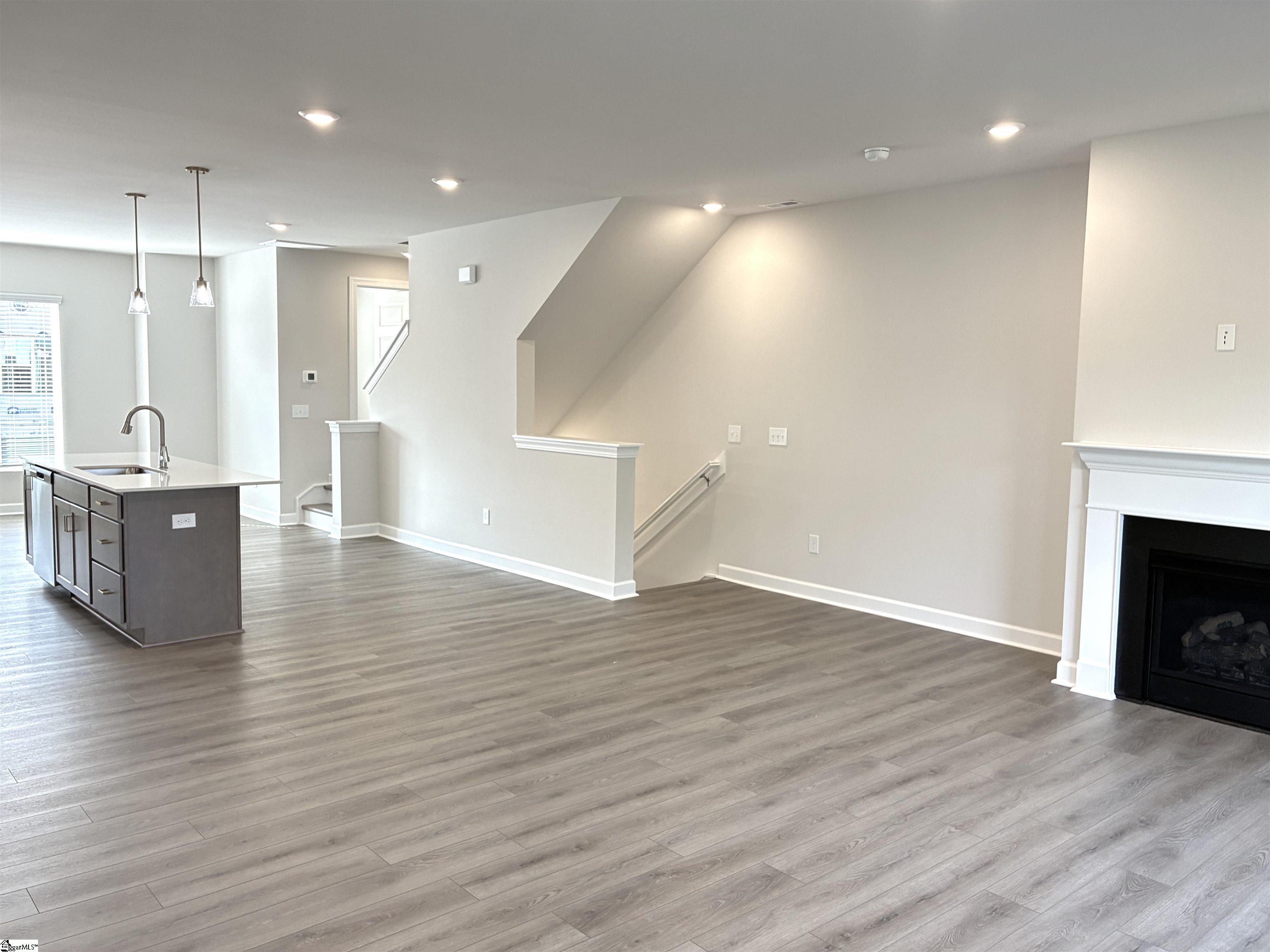 21 Pikewood Lane Property Photo 8