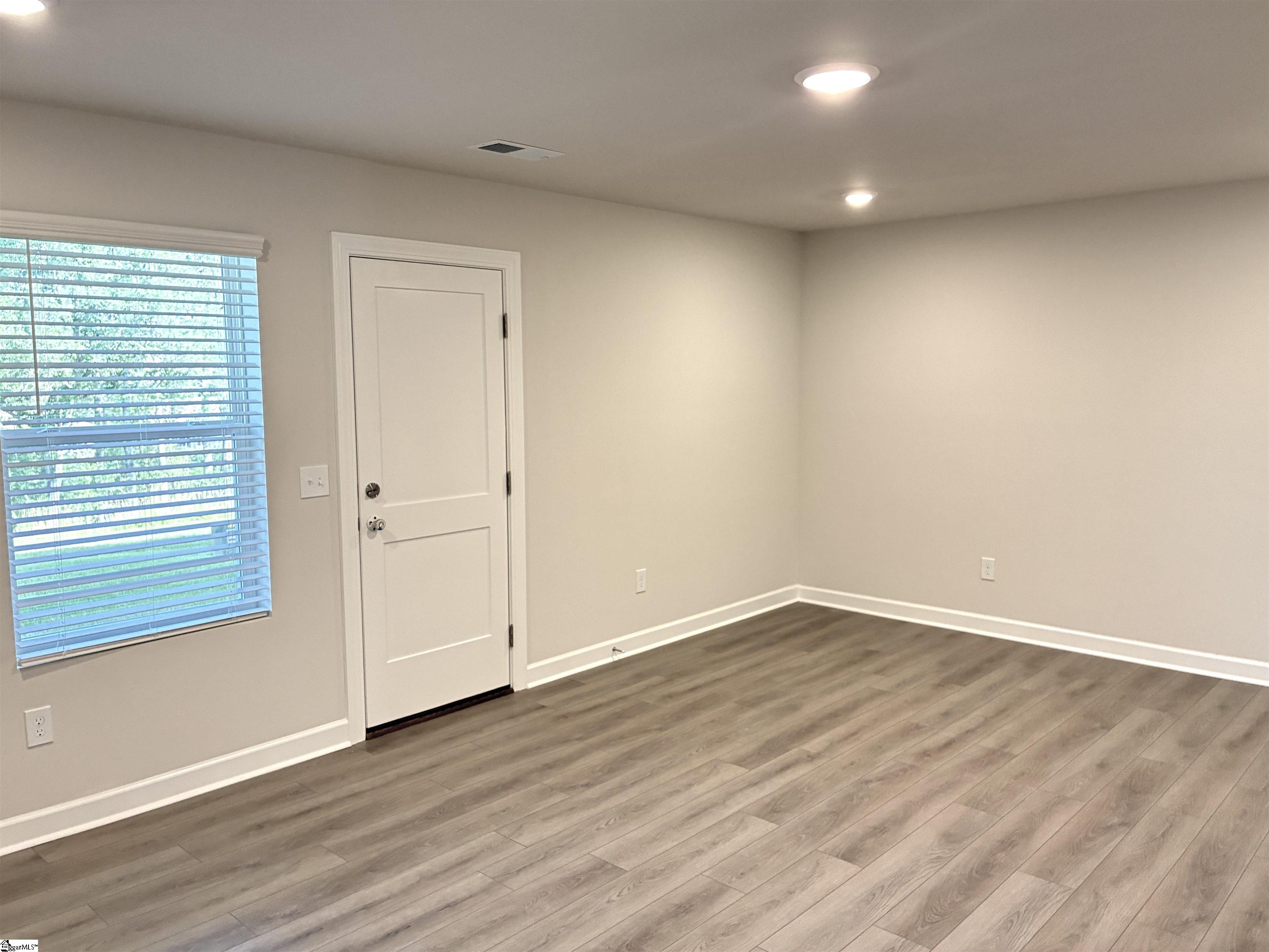 21 Pikewood Lane Property Photo 18