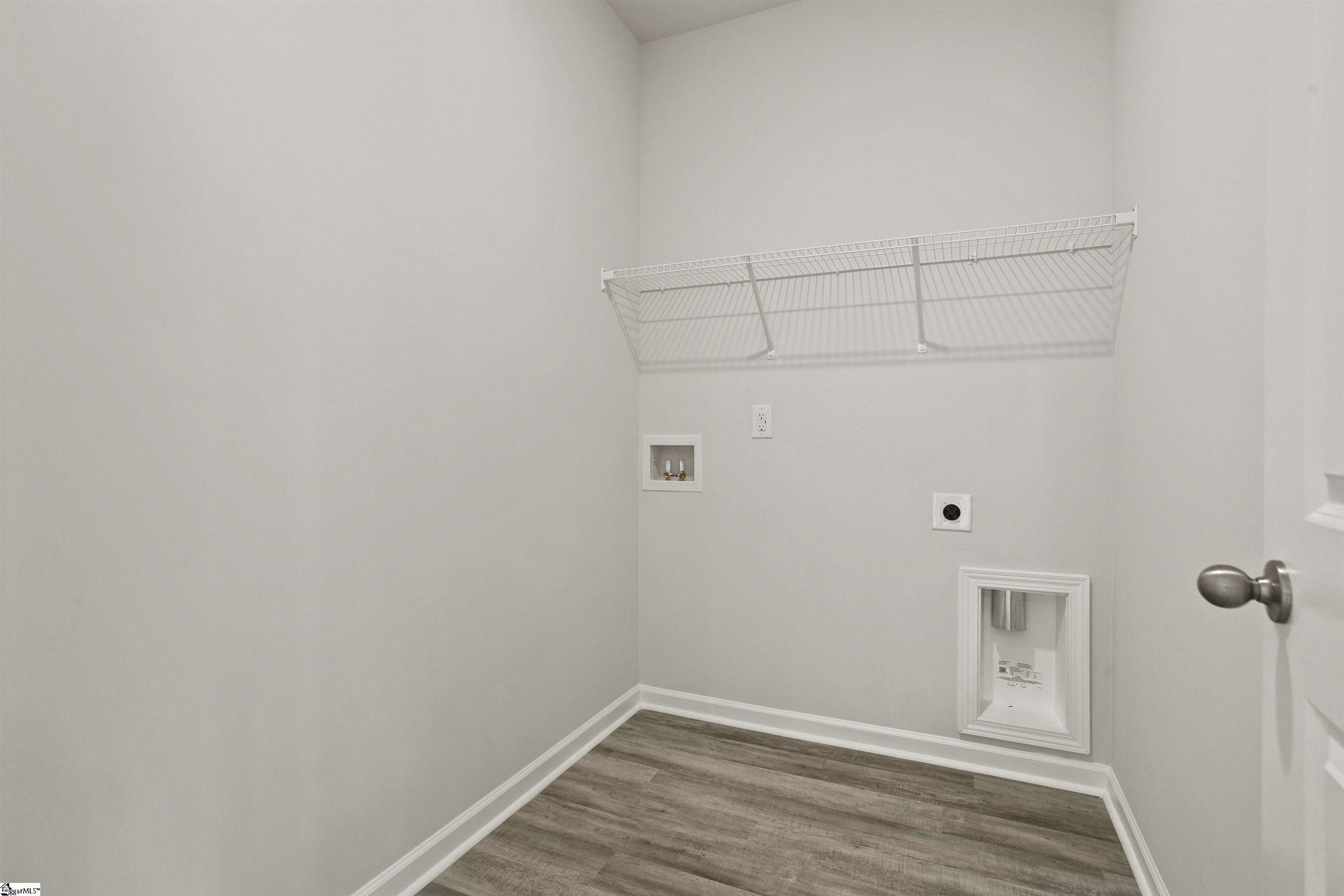 18 Red Bank Road Property Photo 14