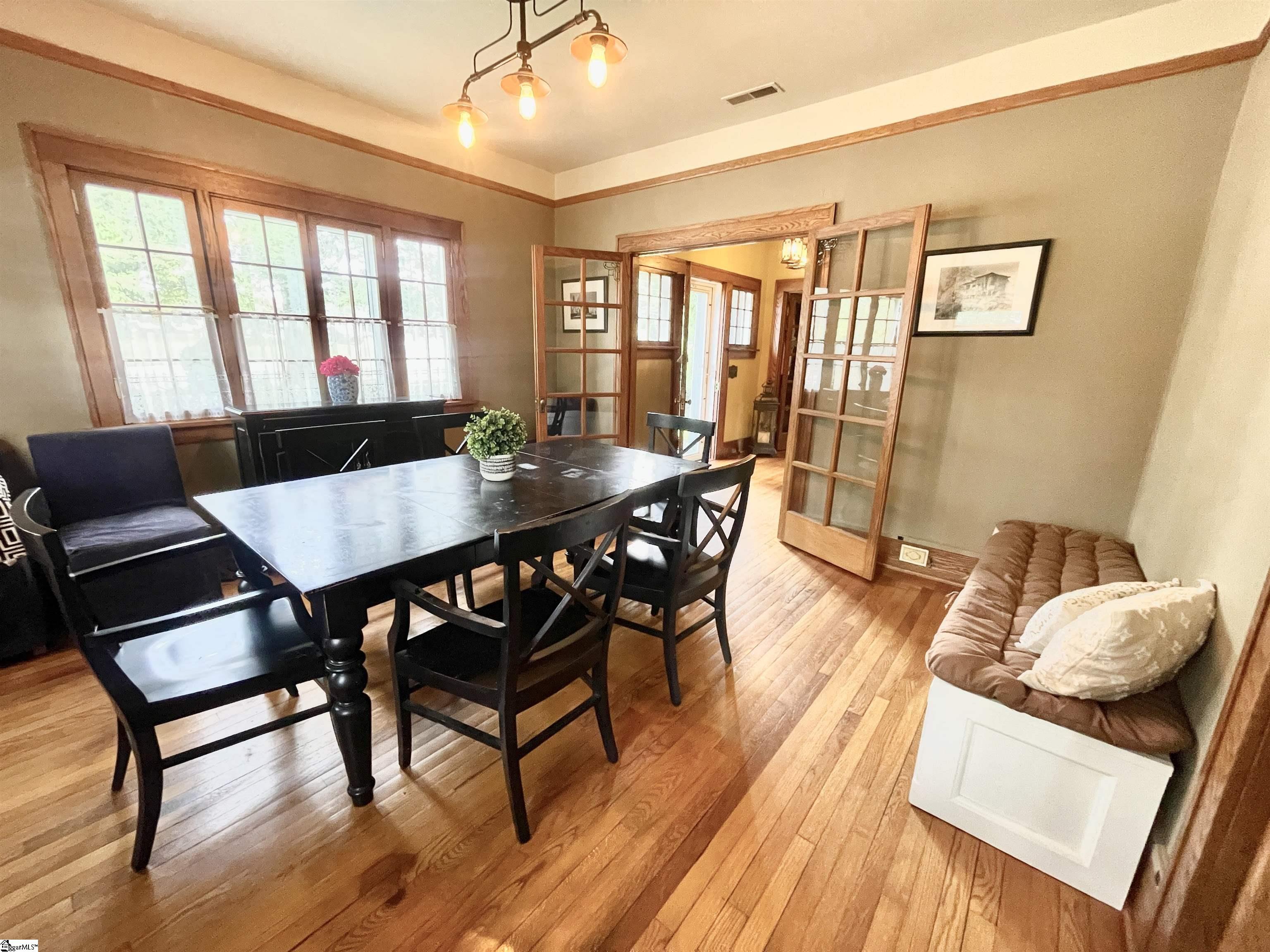1711 S Holly Street Property Photo 11