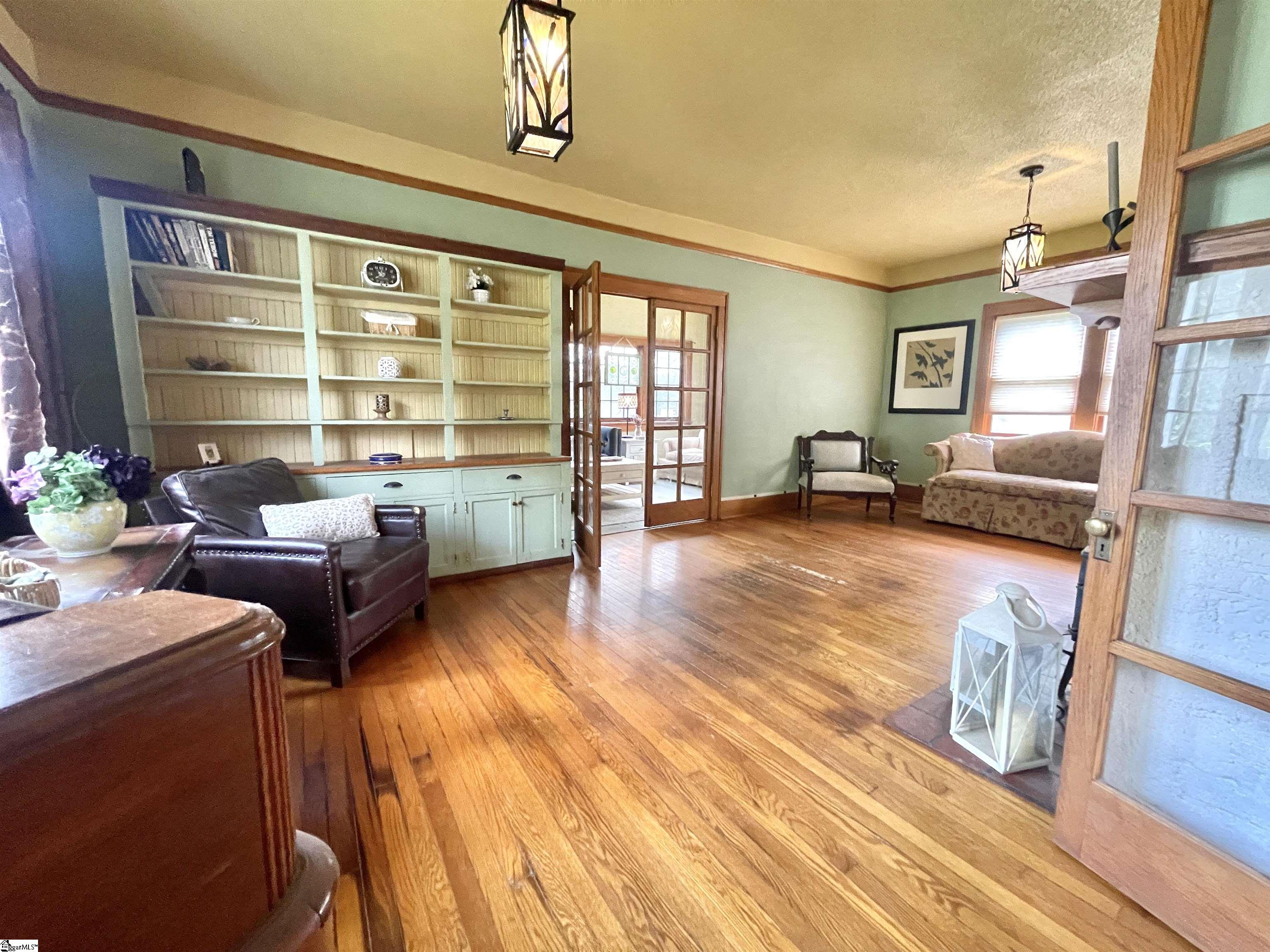 1711 S Holly Street Property Photo 16
