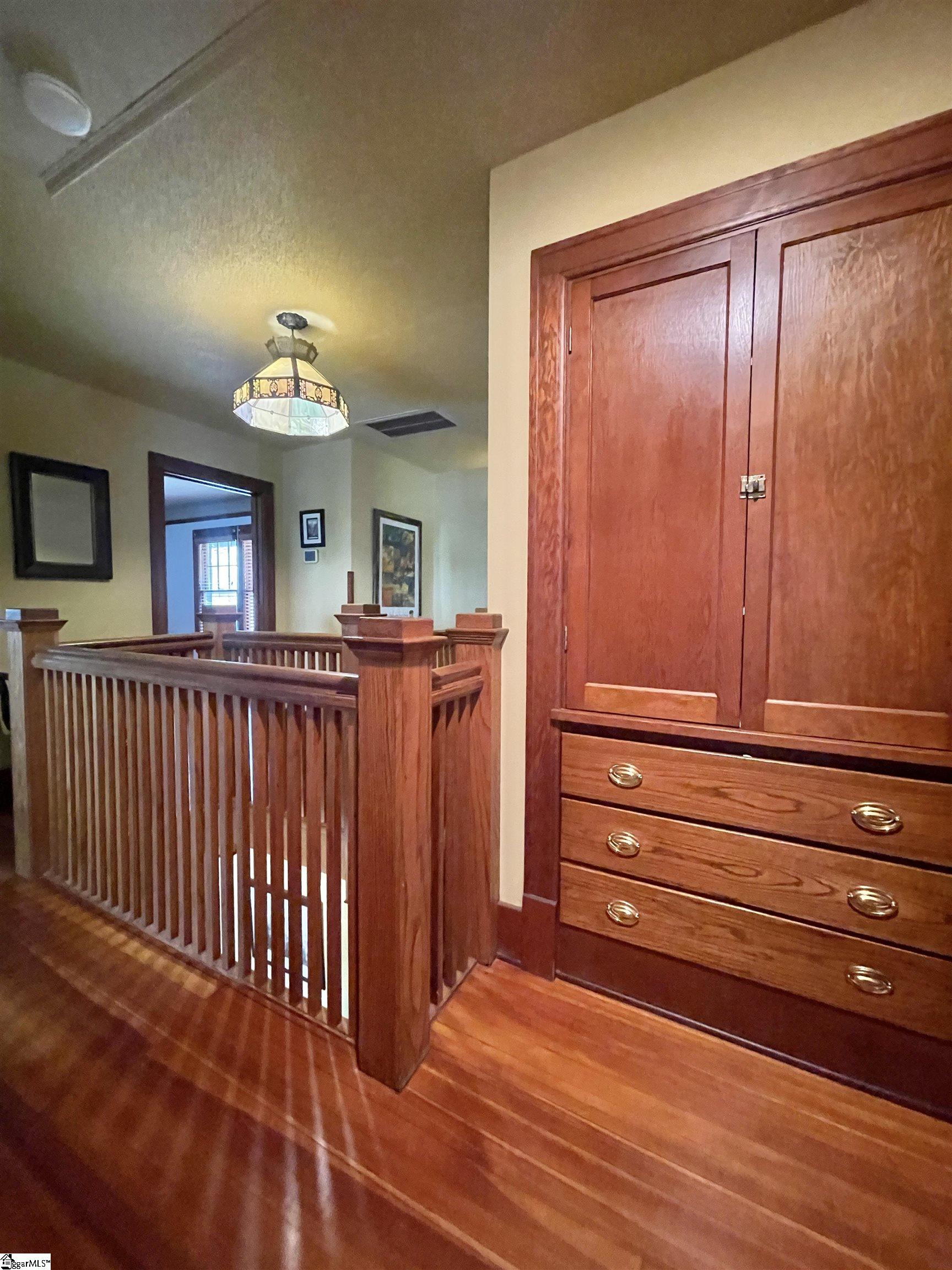 1711 S Holly Street Property Photo 30