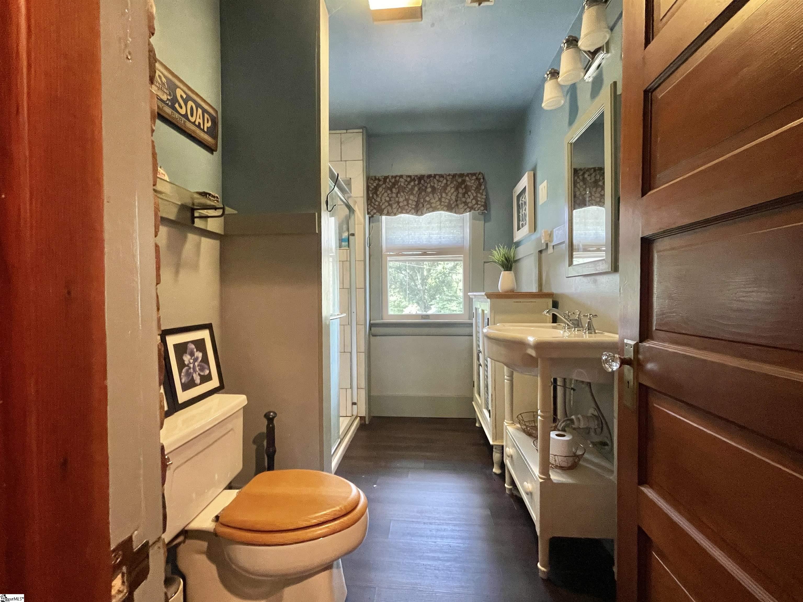 1711 S Holly Street Property Photo 36